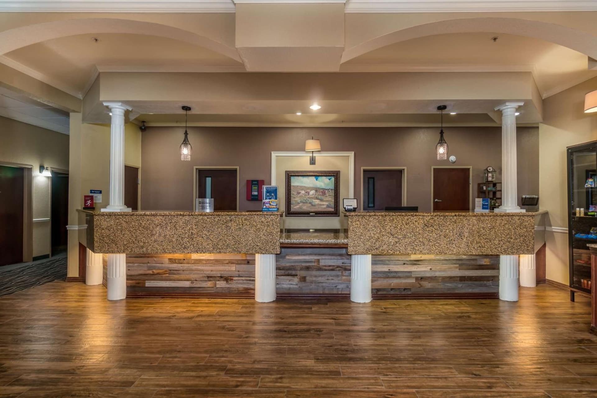 Best Western Plus Shamrock Inn & Suites property views in Shamrock, TX — gallery photo 3