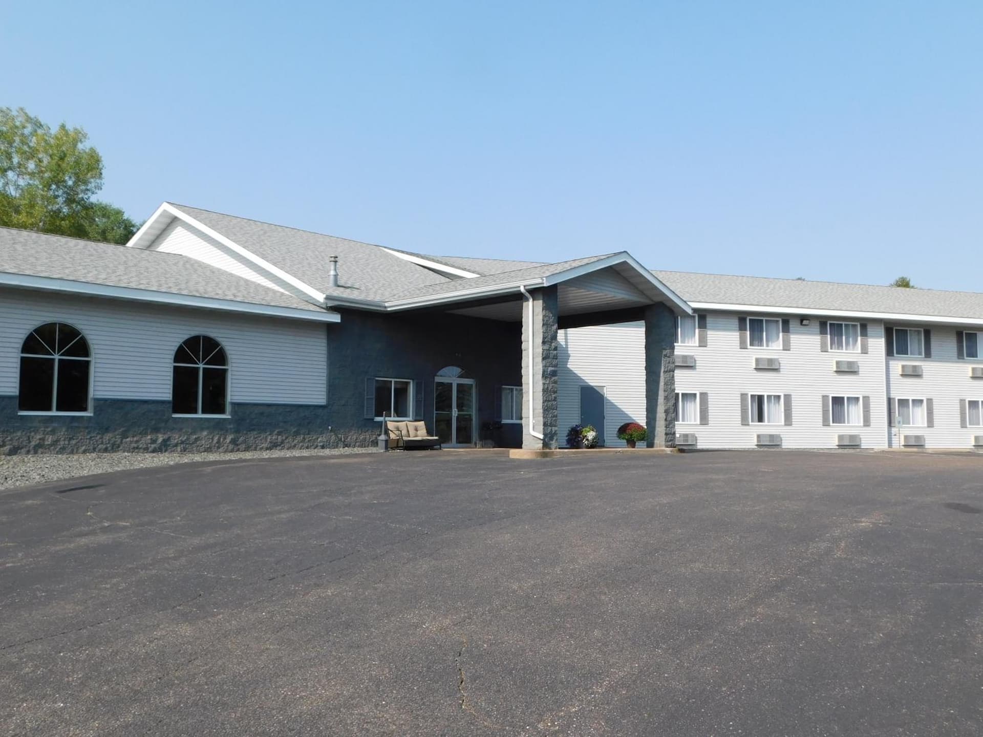 Northwoods Best Inn - Chetek property views in Chetek, WI — gallery photo 3