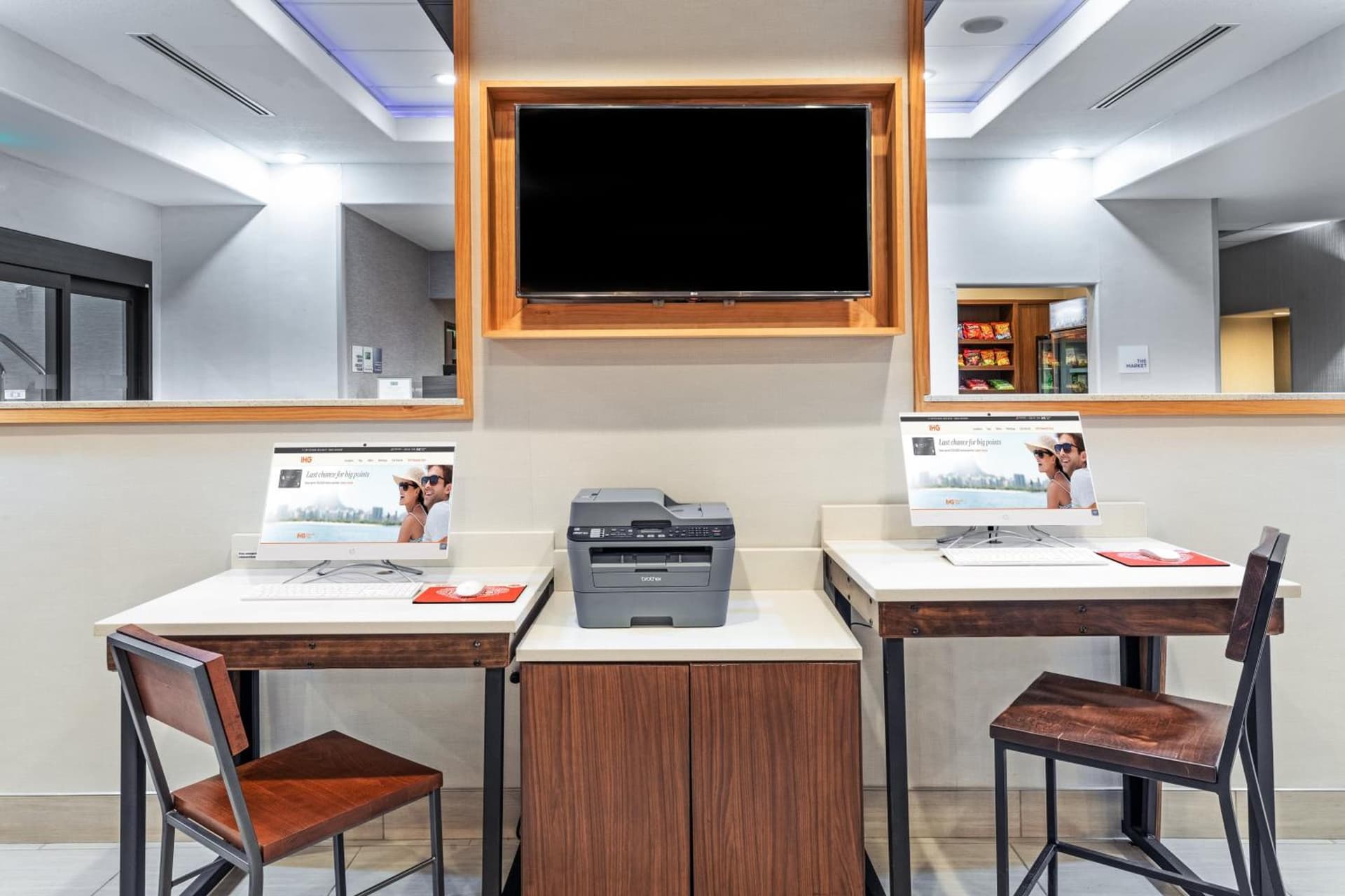 Holiday Inn Express Guymon by IHG interior in Guymon, OK — gallery photo 2