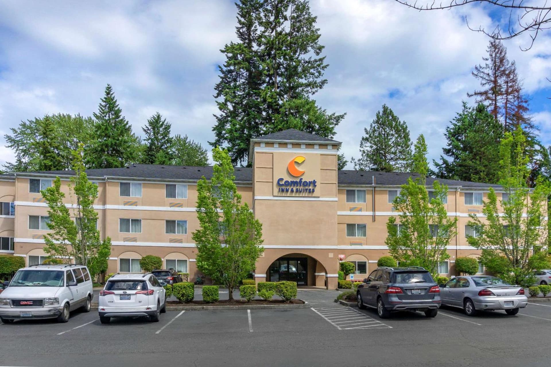 Comfort Inn & Suites Bothell - Seattle North featured exterior or lobby in Bothell, WA — similar hotel