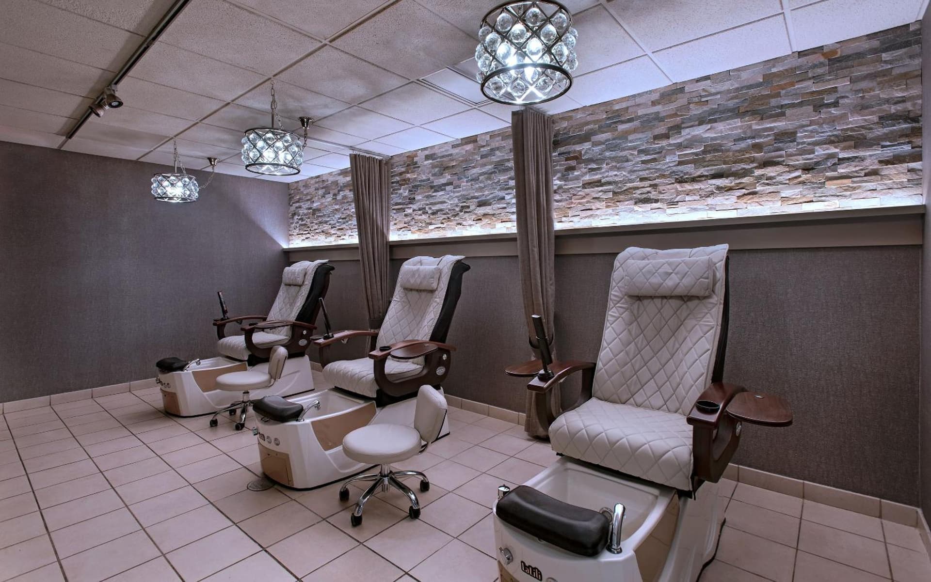 Eaglewood Resort & Spa gallery photo in Itasca, IL — image 5