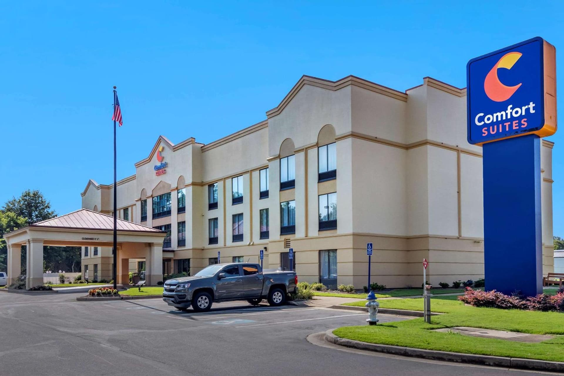 Comfort Suites Woodstock - Atlanta North interior in Woodstock, GA — gallery photo 2