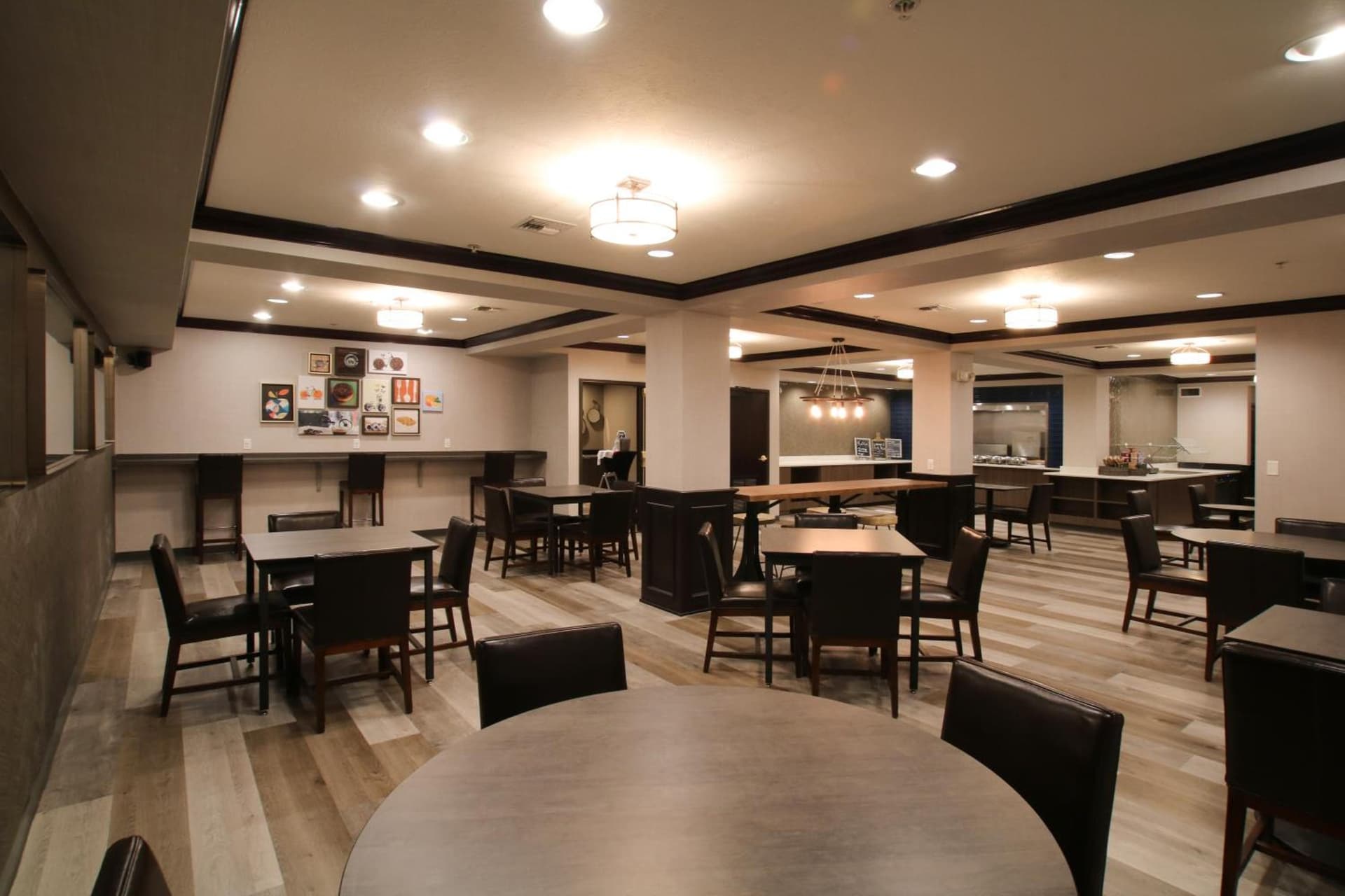 Oxford Suites Spokane Downtown property views in Spokane, WA — gallery photo 3