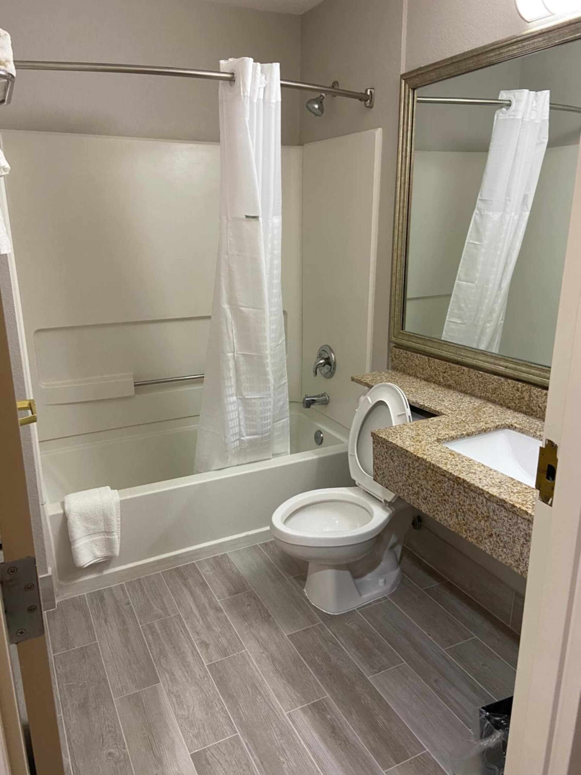 Microtel Inn & Suites by Wyndham Statesville interior in Statesville, NC — gallery photo 2