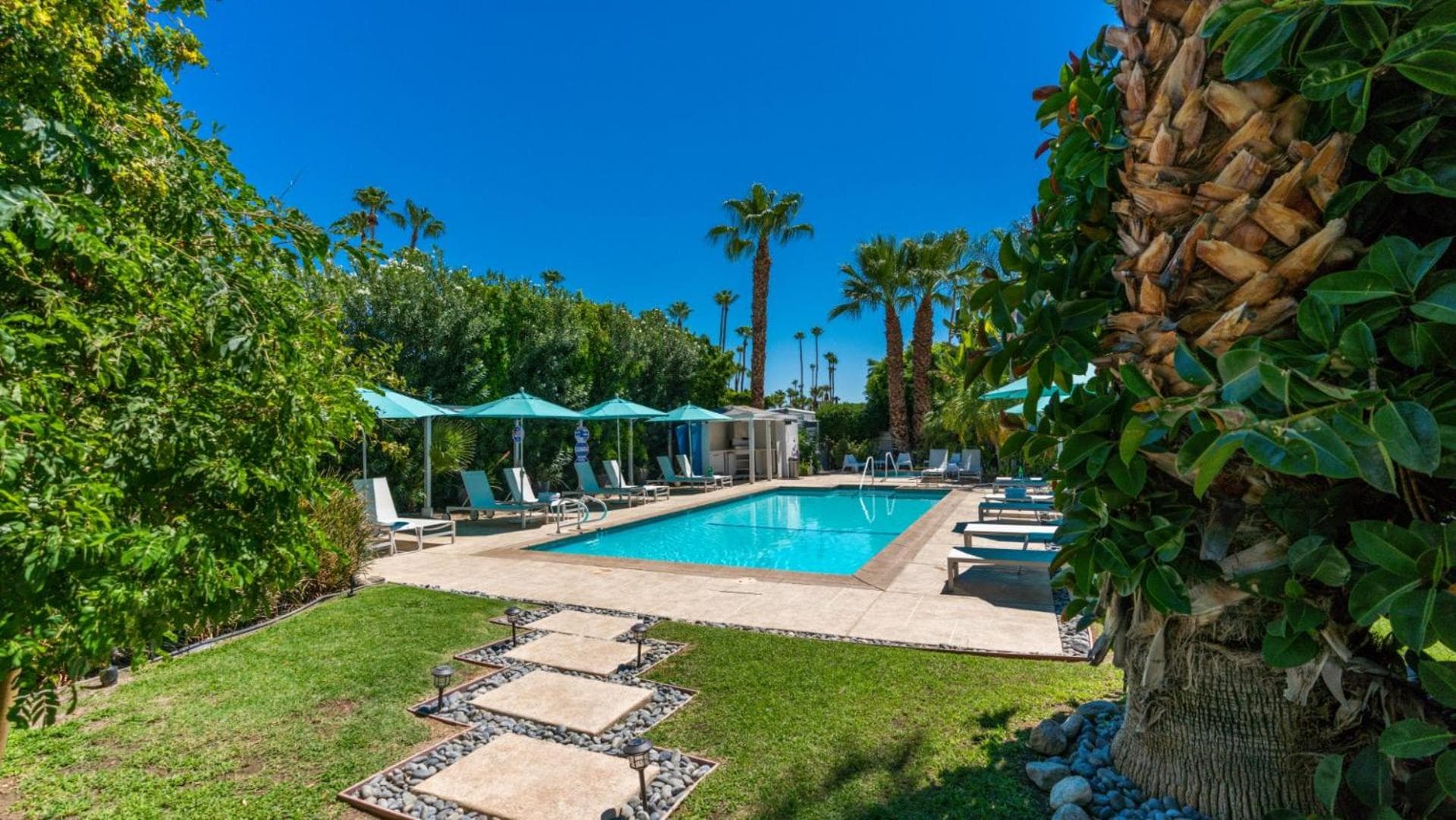 BelleVue Oasis - Adults Only featured exterior or lobby in Palm Springs, CA — similar hotel
