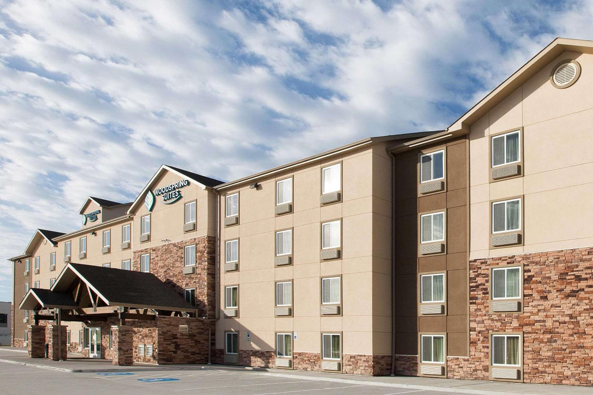 WoodSpring Suites Plano - North Dallas property views in Plano, TX — gallery photo 3