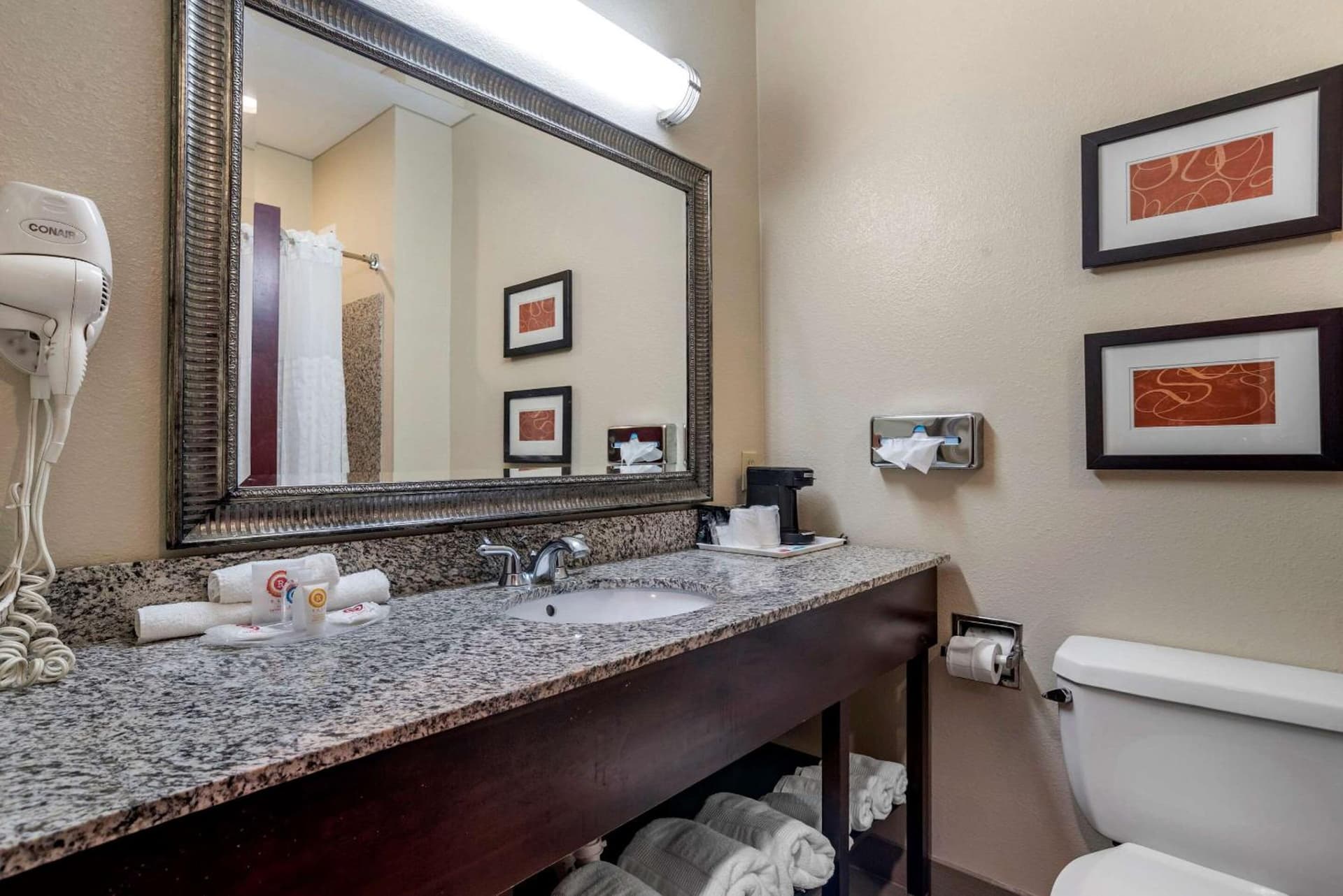Comfort Suites Biloxi/Ocean Springs gallery photo in Biloxi, MS — image 24