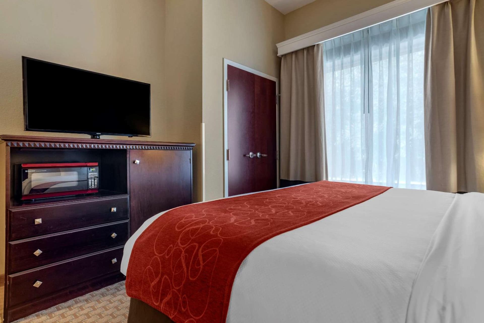 Comfort Suites Biloxi/Ocean Springs gallery photo in Biloxi, MS — image 23