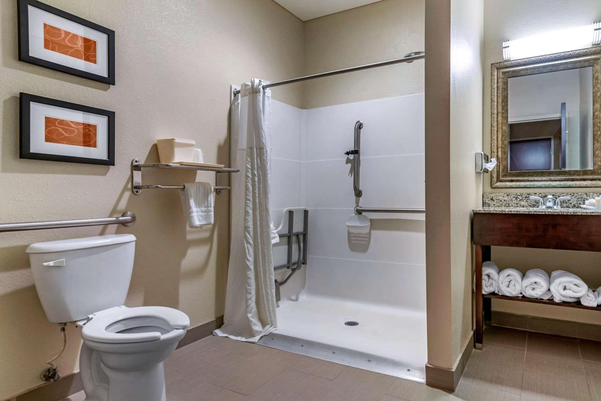 Comfort Suites Biloxi/Ocean Springs gallery photo in Biloxi, MS — image 8