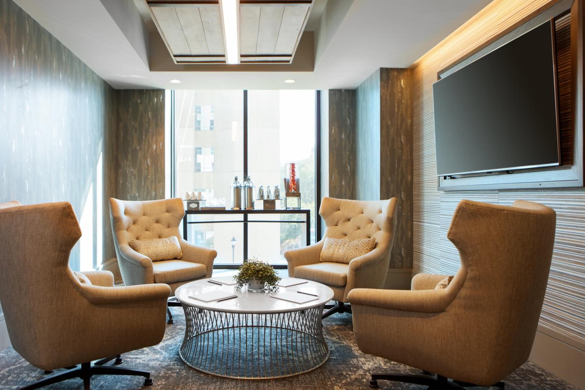 Kimpton Hotel Arras by IHG gallery photo in Asheville, NC — image 79