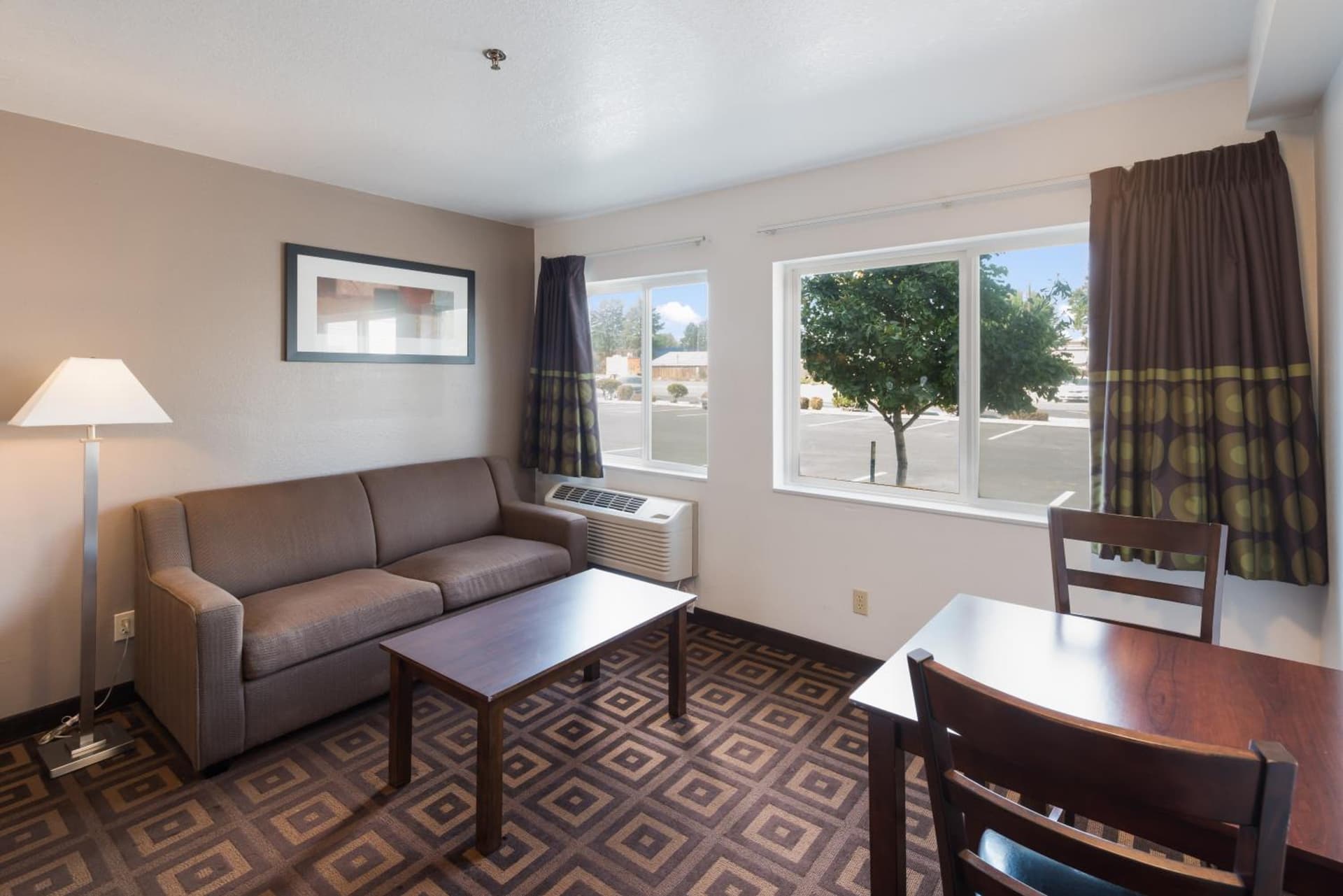 Quality Inn & Suites Kennewick Tri-Cities gallery photo in Kennewick, WA — image 21