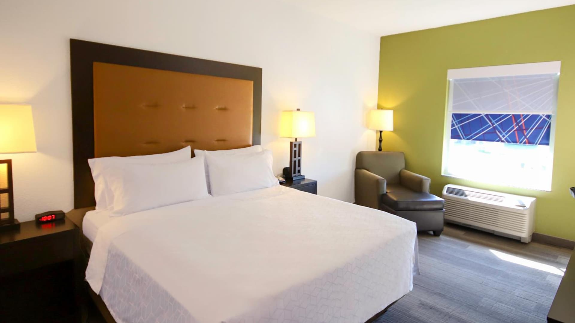 Holiday Inn Express & Suites Ironton by IHG gallery photo in Ironton, OH — image 75