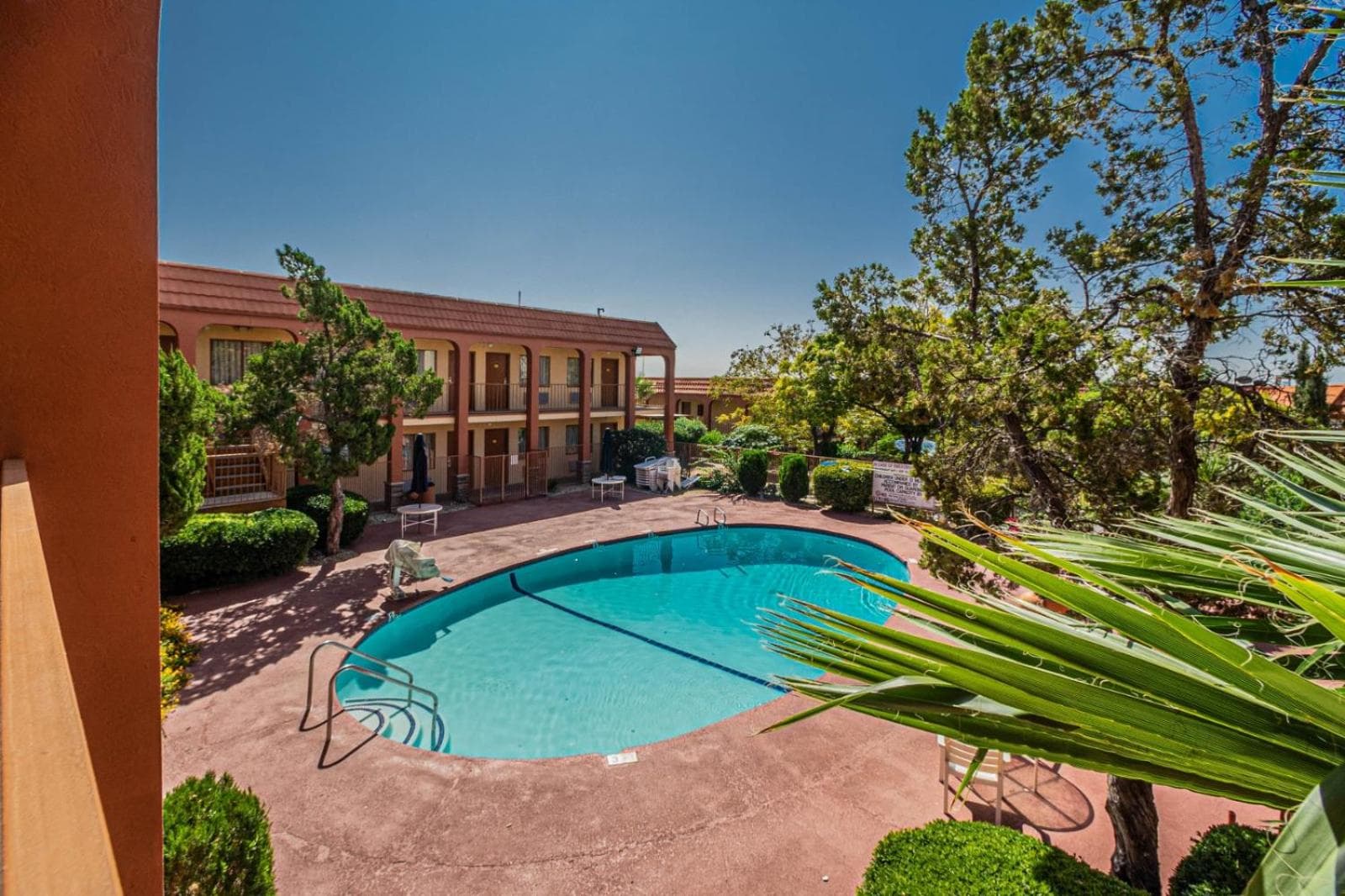Super 8 by Wyndham El Paso Airport gallery photo in El Paso, TX — image 16