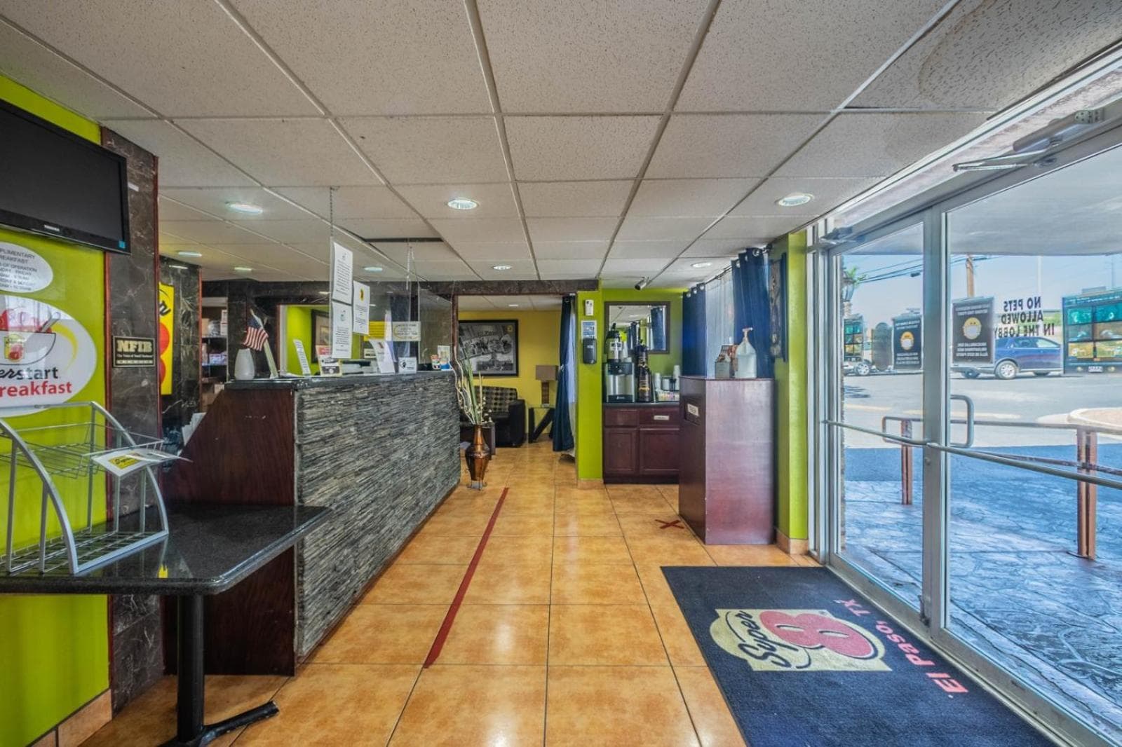 Super 8 by Wyndham El Paso Airport gallery photo in El Paso, TX — image 11
