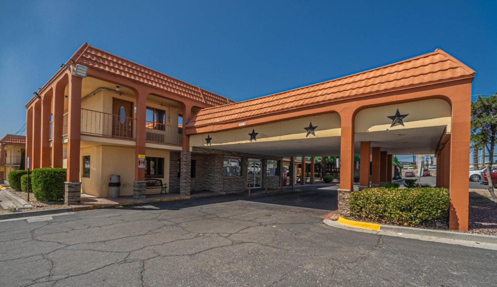 Super 8 by Wyndham El Paso Airport gallery photo in El Paso, TX — image 5