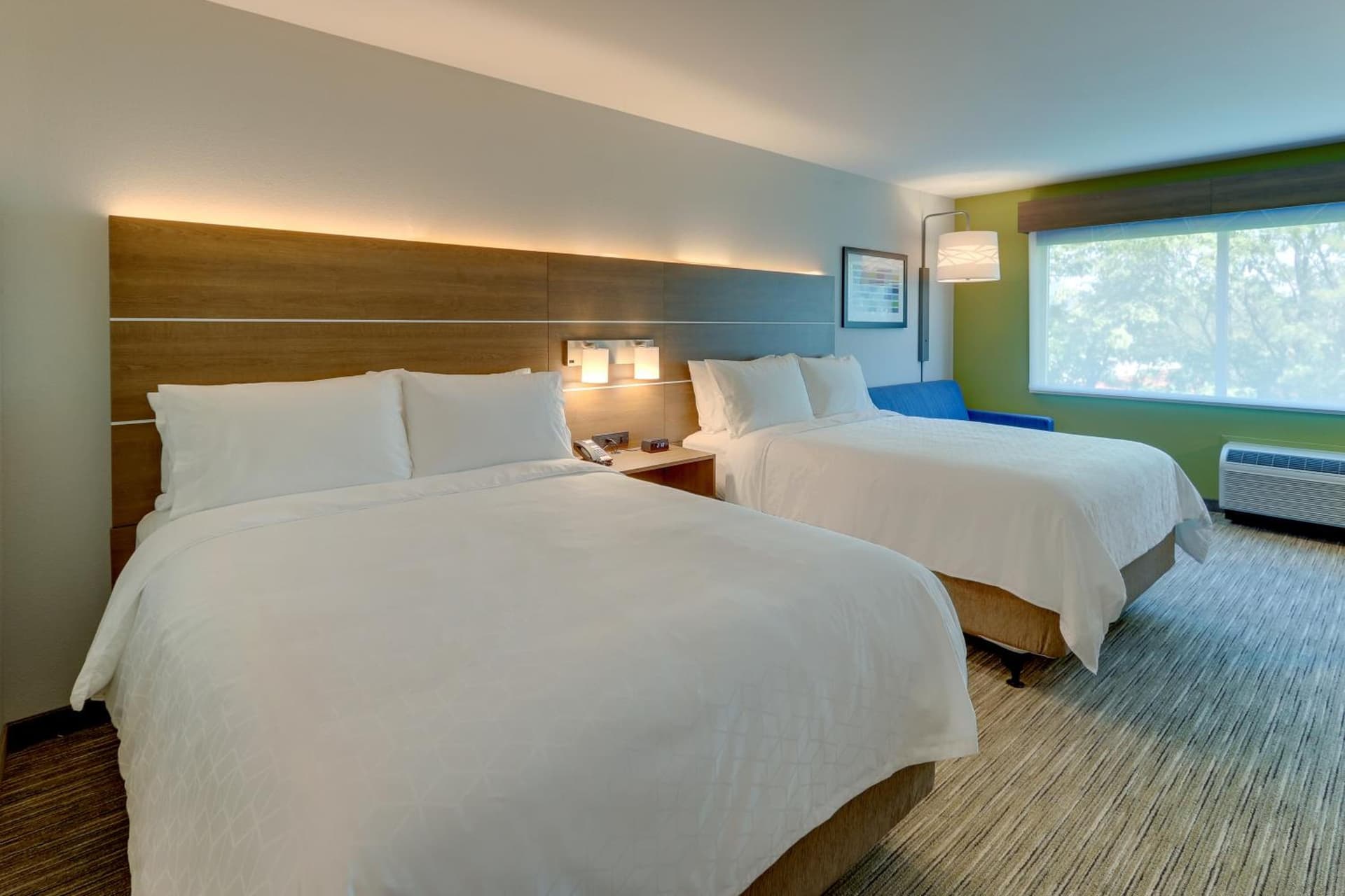 Holiday Inn Express & Suites - Roanoke – Civic Center gallery photo in Roanoke, VA — image 21