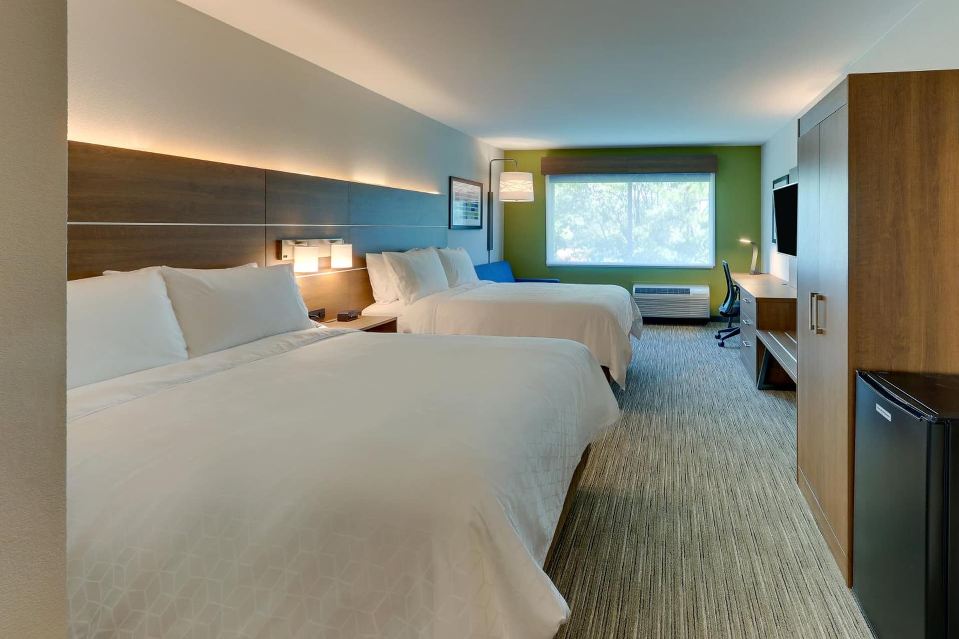 Holiday Inn Express & Suites - Roanoke – Civic Center gallery photo in Roanoke, VA — image 70