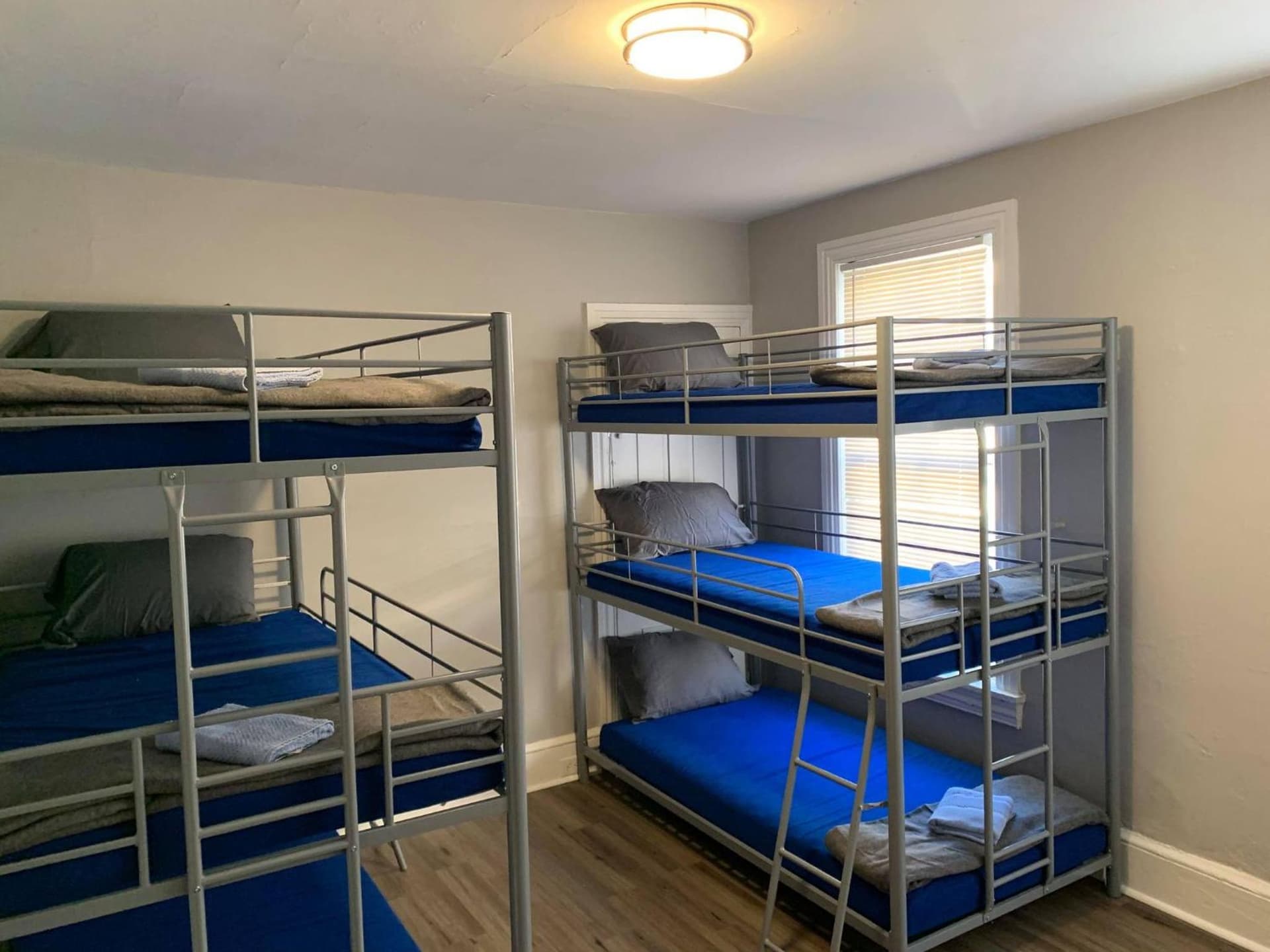 ☆☆ Modern Coed Dorm in Reading ☆☆ gallery photo in Reading, PA — image 33
