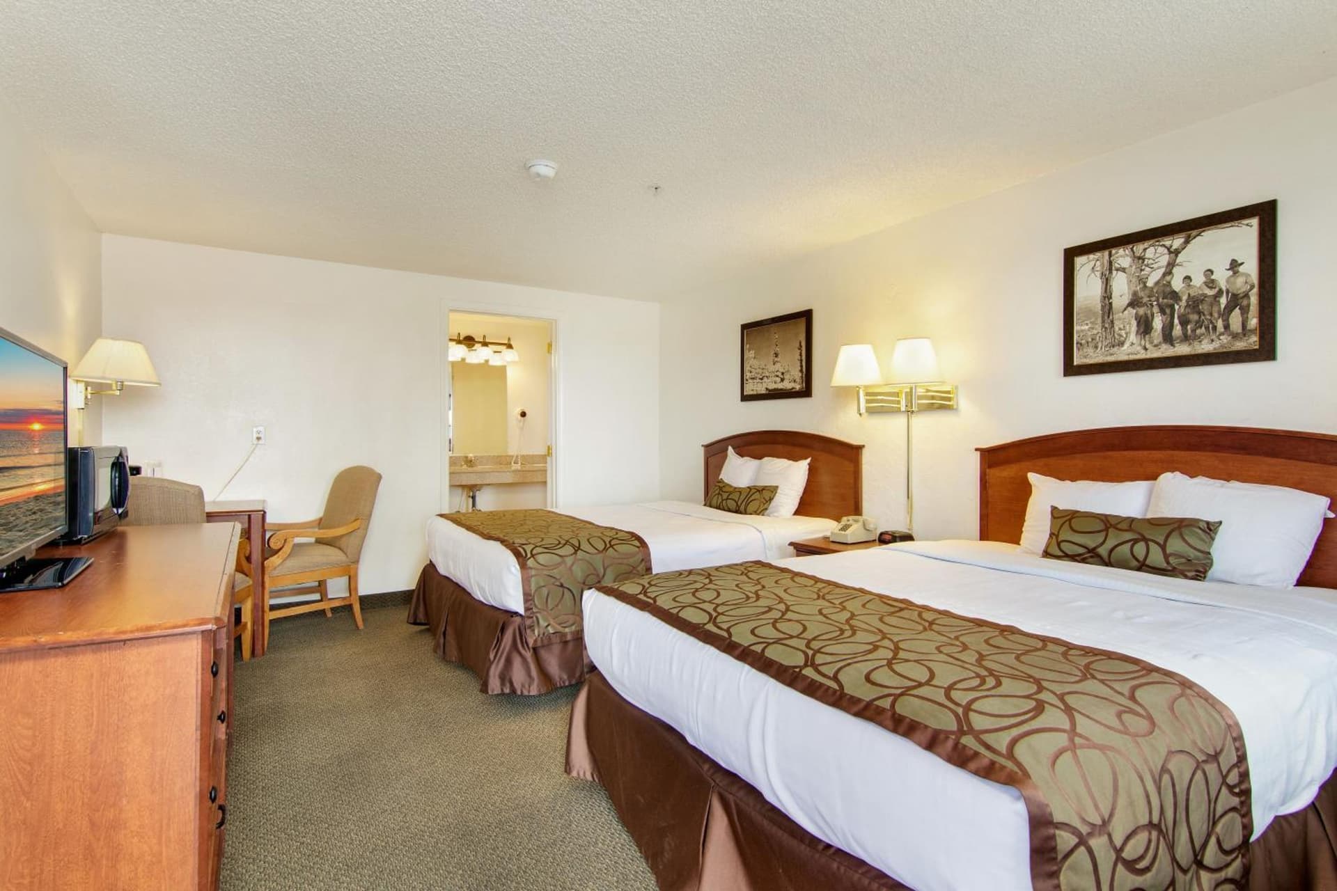 Bryce View Lodge Part of the Ruby's Inn Resort interior in Bryce Canyon, UT — gallery photo 2