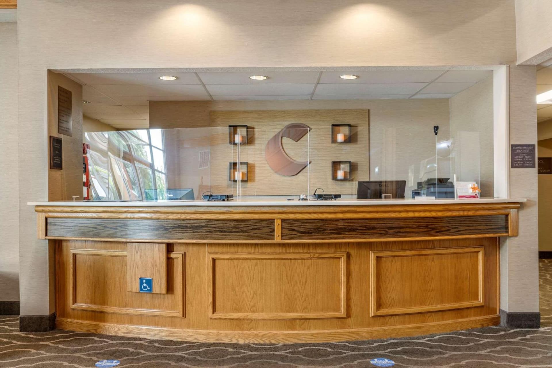 Comfort Suites Salem gallery photo in Salem, OR — image 15