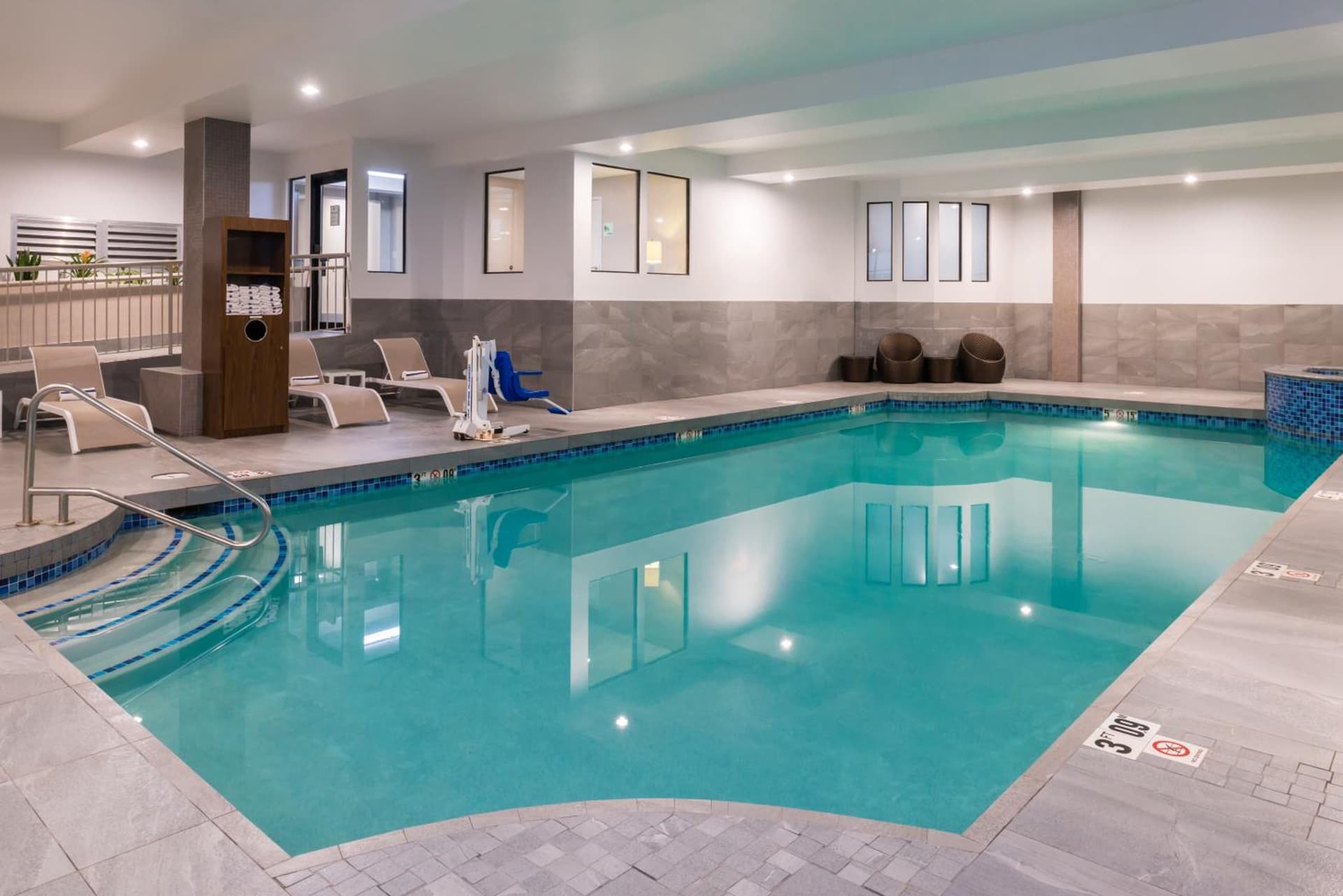 Doubletree By Hilton Concord Downtown gallery photo in Concord, NH — image 43