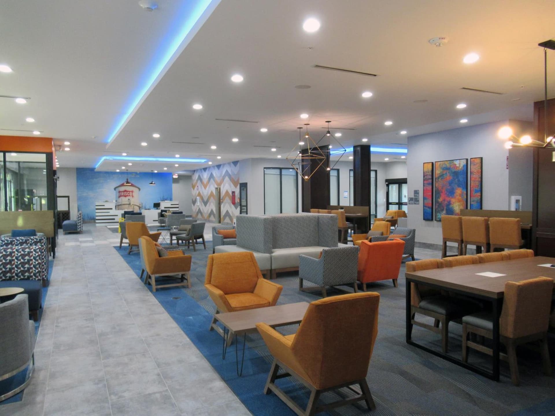 La Quinta Inn & Suites by Wyndham Dallas - Frisco Stadium gallery photo in Frisco, TX — image 19
