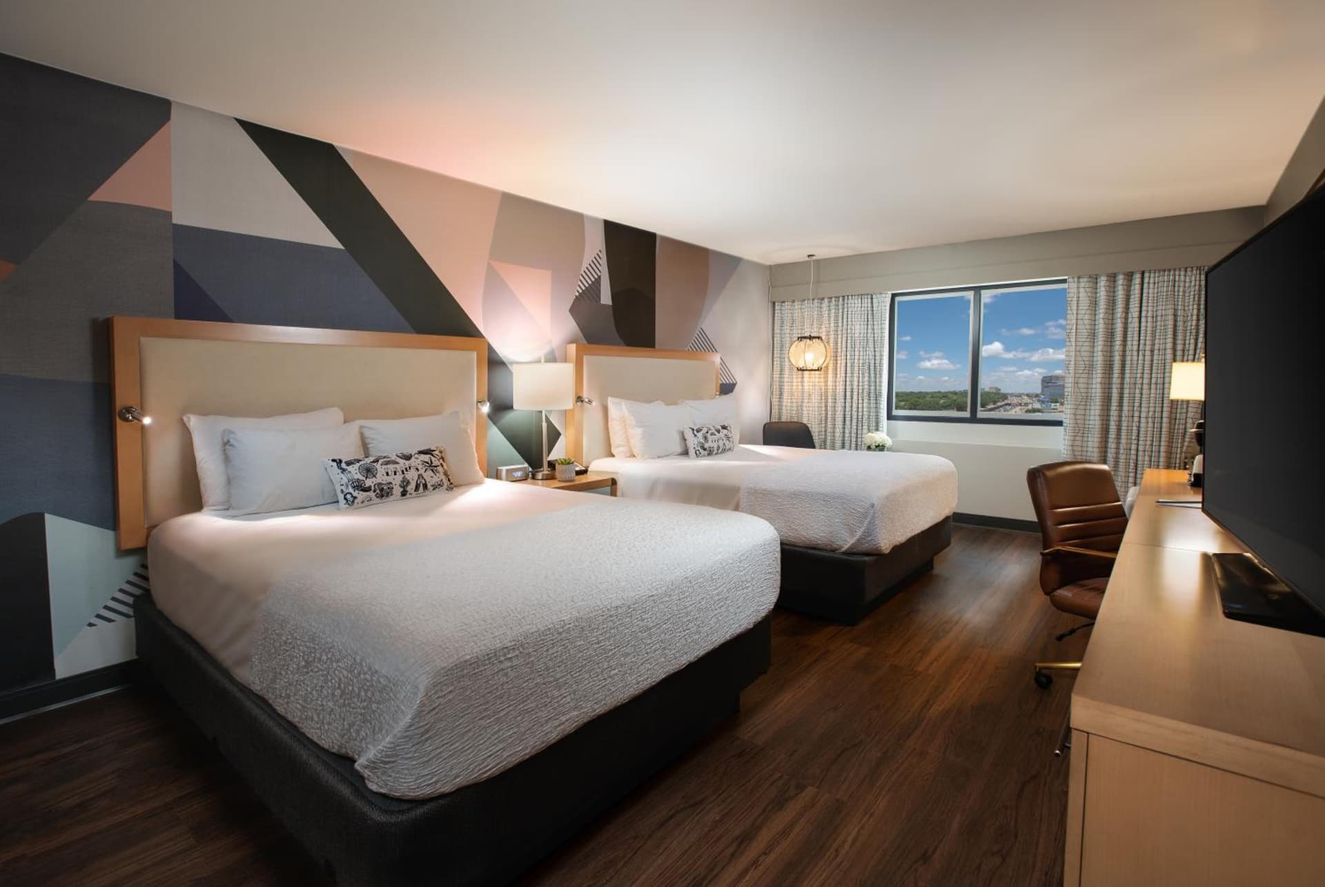 Hotel Mockingbird, Dallas, a Tribute Portfolio Hotel property views in Dallas, TX — gallery photo 3