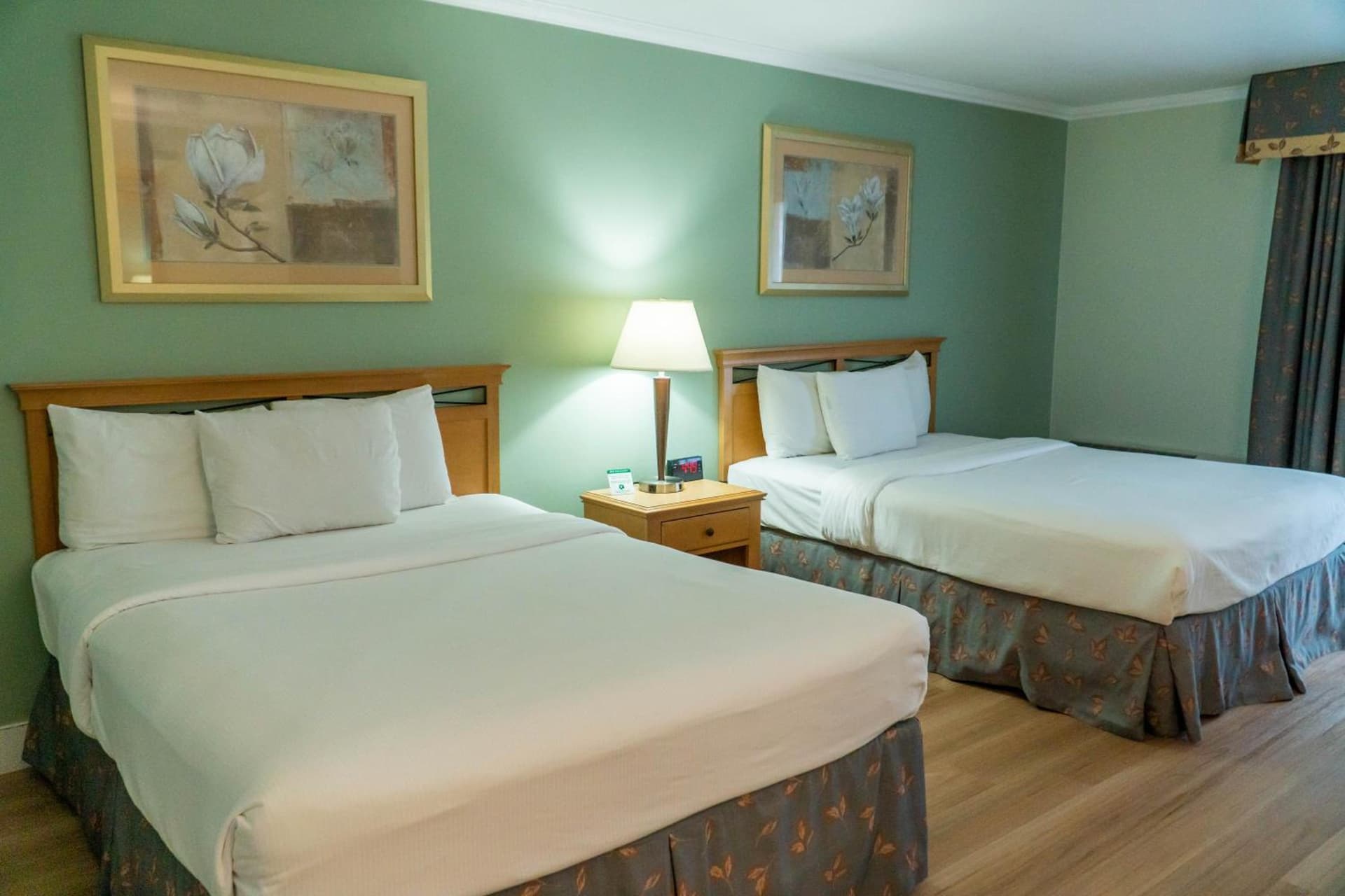 Hotel Piccadilly gallery photo in Fresno, CA — image 40