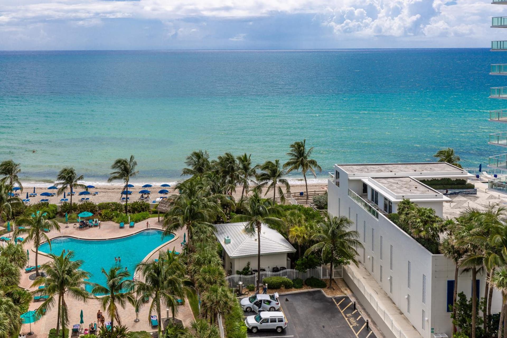 The Tides Ocean Luxury Suites interior in Hollywood, FL — gallery photo 2