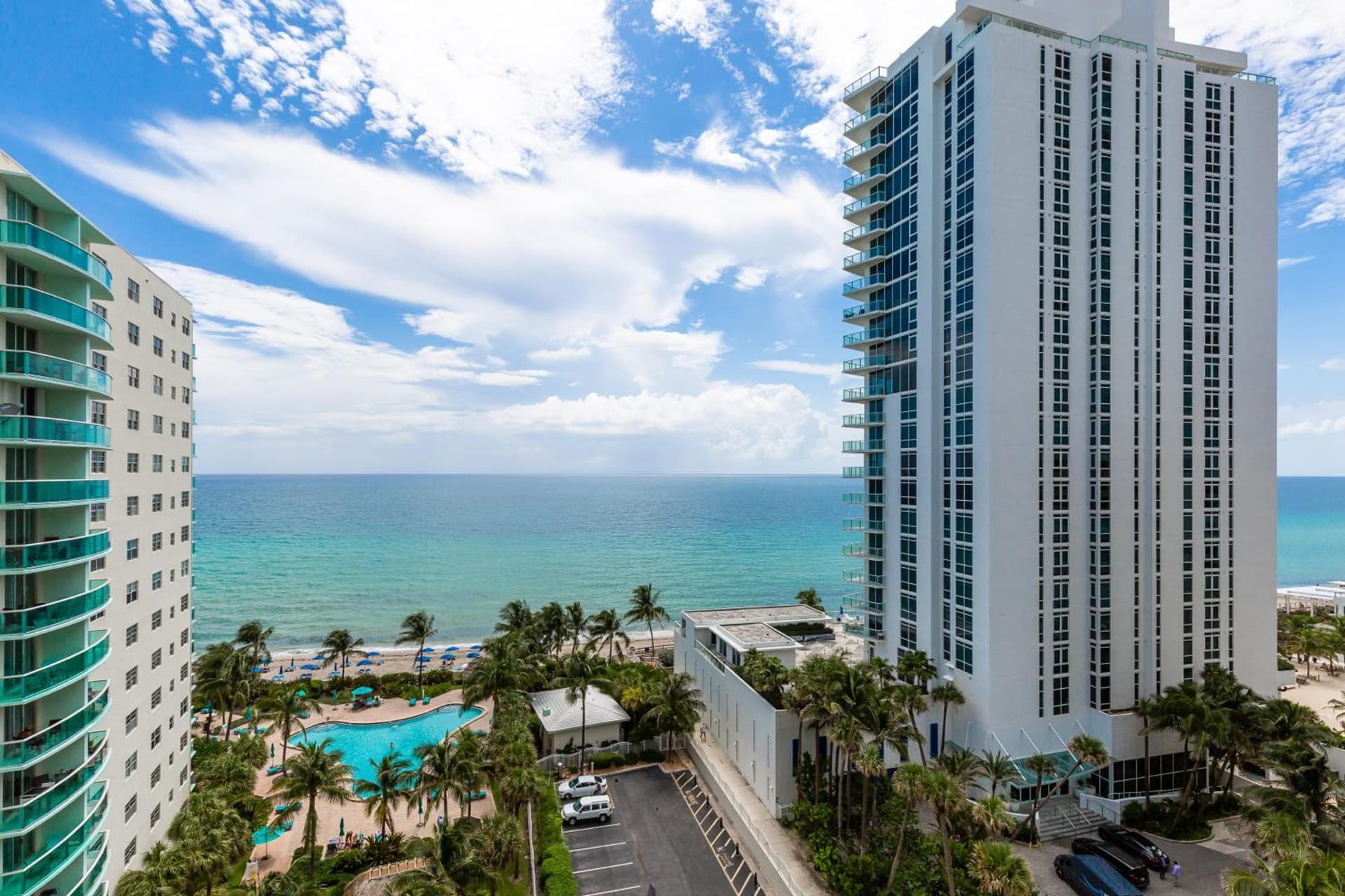 The Tides Ocean Luxury Suites featured exterior or lobby in Hollywood, FL — similar hotel