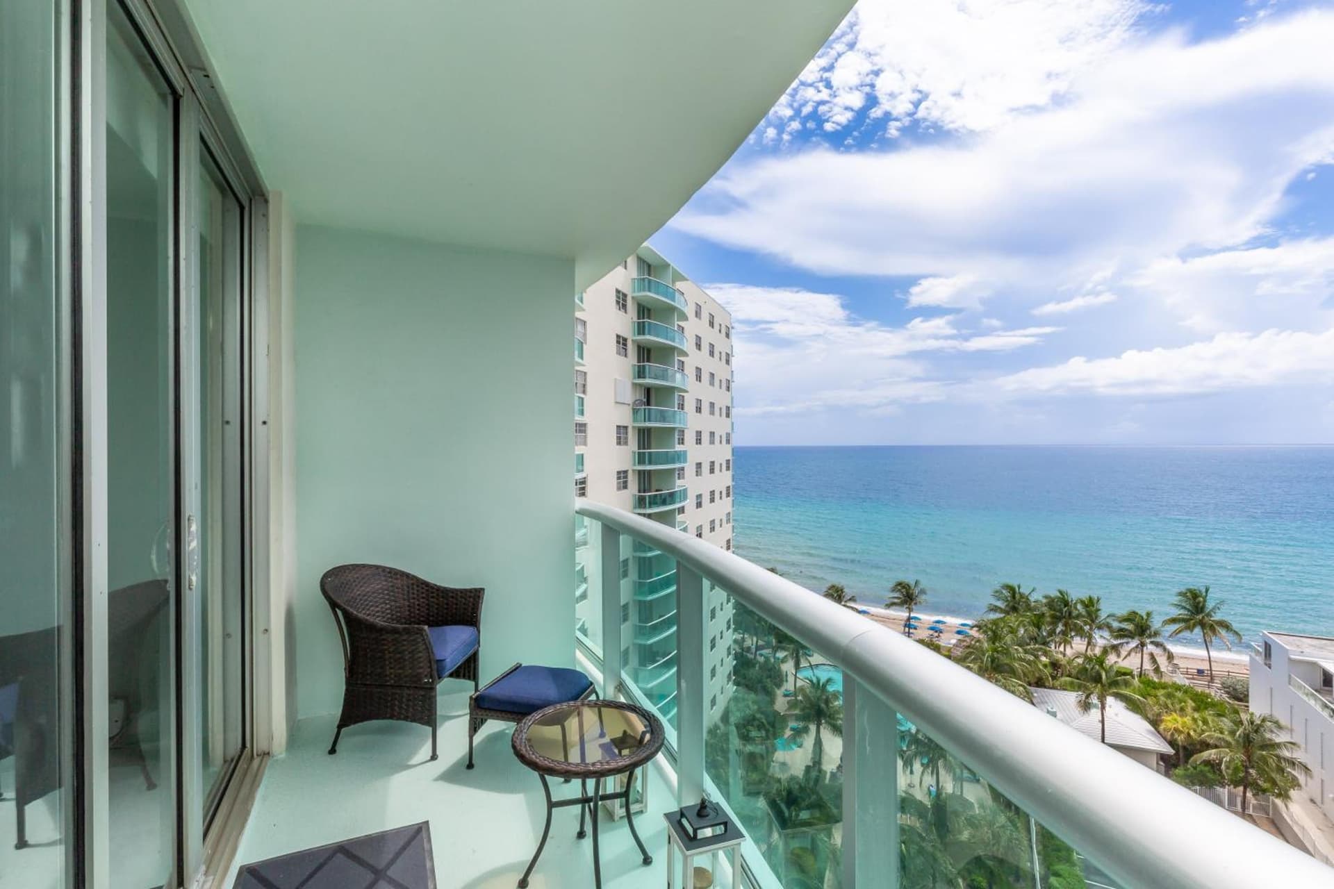 The Tides Ocean Luxury Suites property views in Hollywood, FL — gallery photo 3