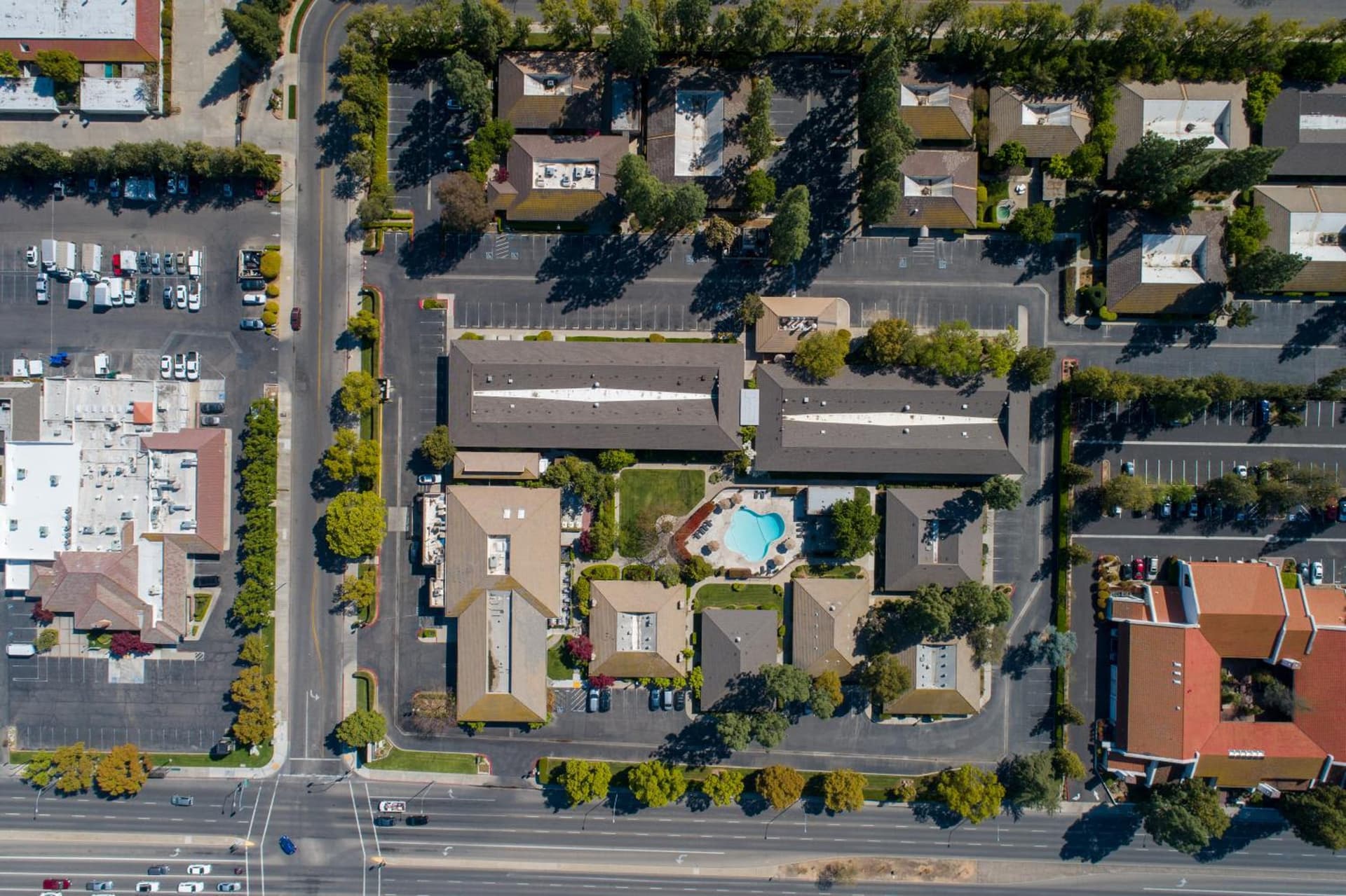 Hotel Piccadilly gallery photo in Fresno, CA — image 50
