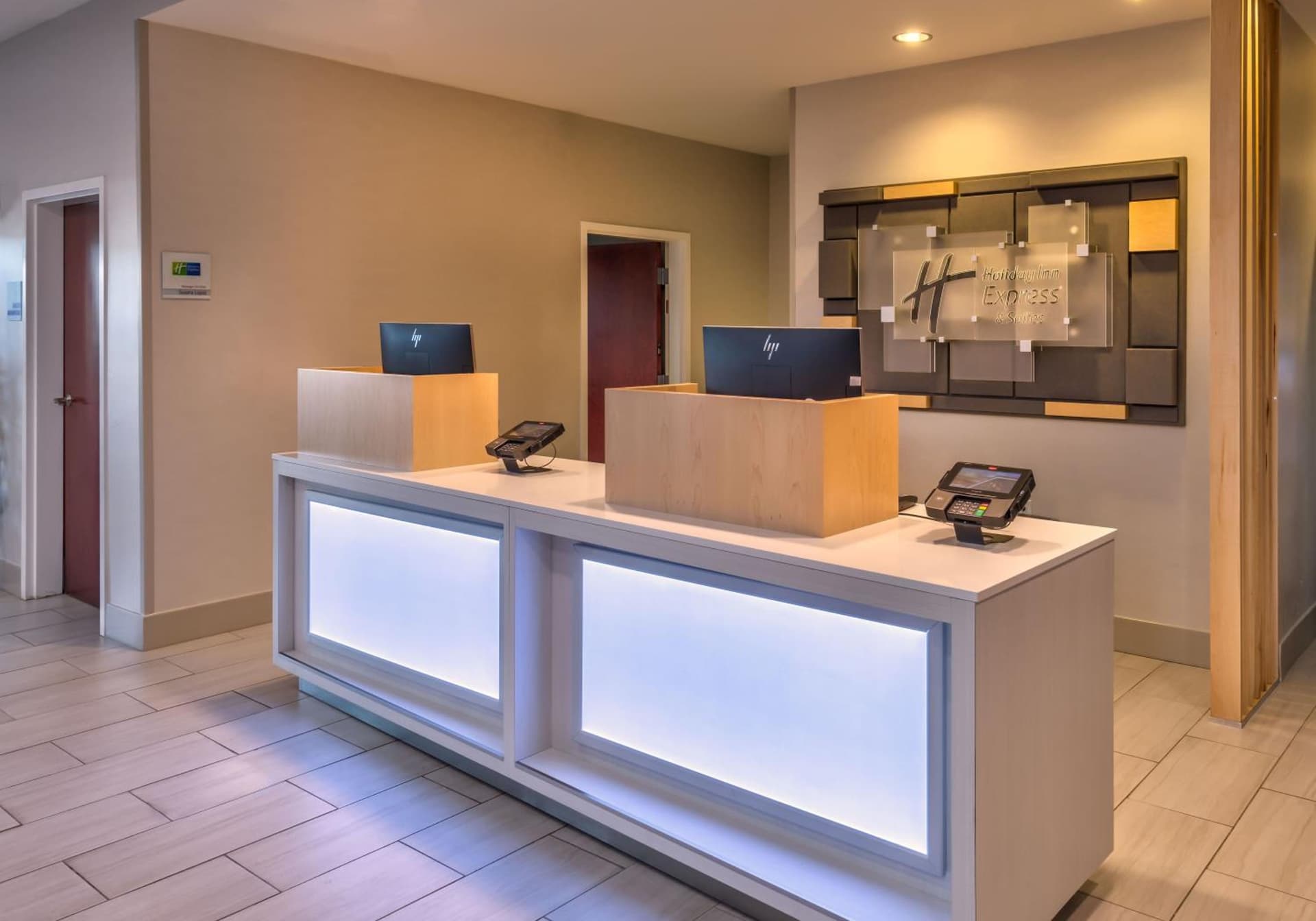 Holiday Inn Express Reno Airport by IHG gallery photo in Reno, NV — image 12