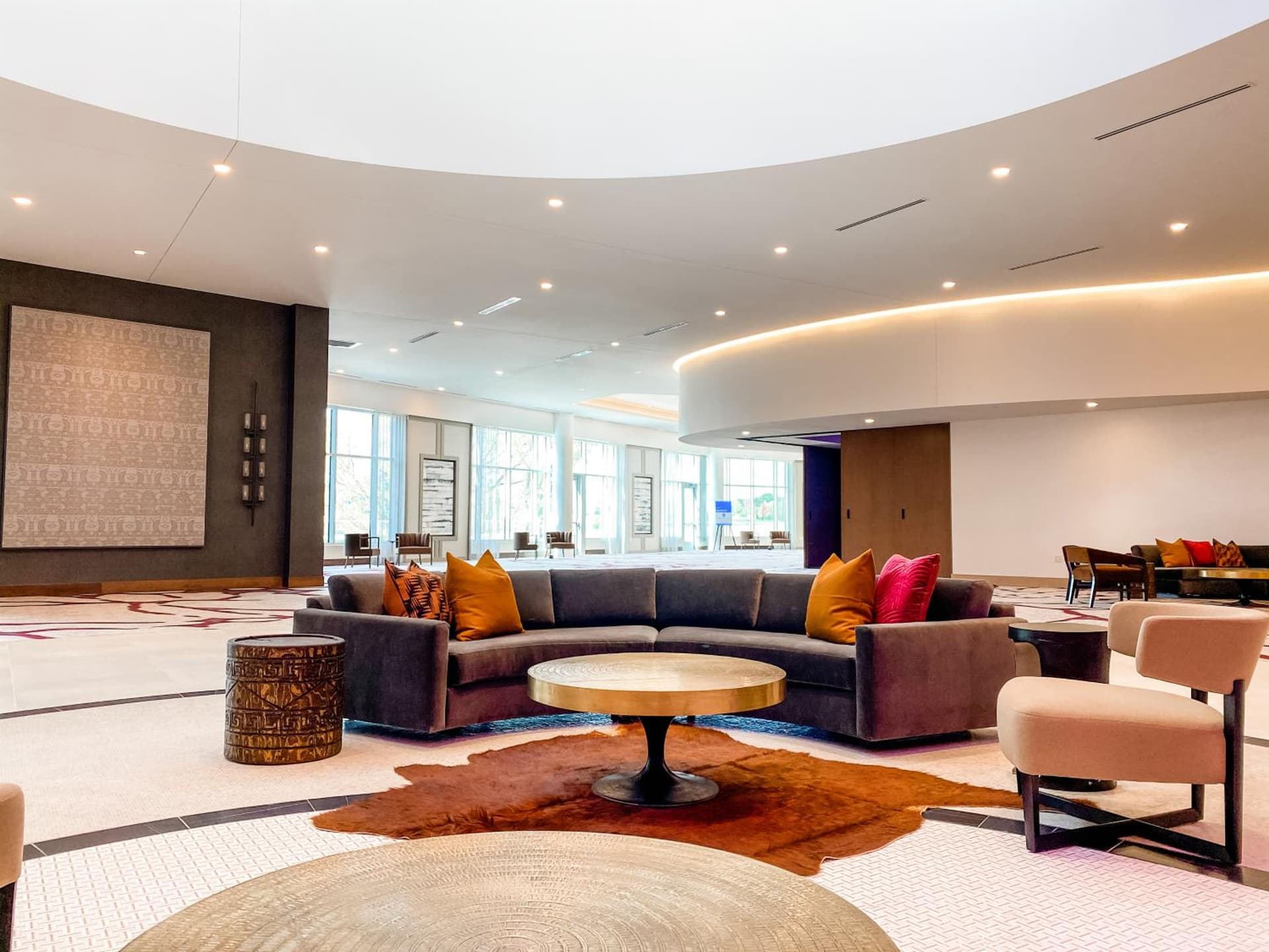 Omni Viking Lakes gallery photo in Eagan, MN — image 97