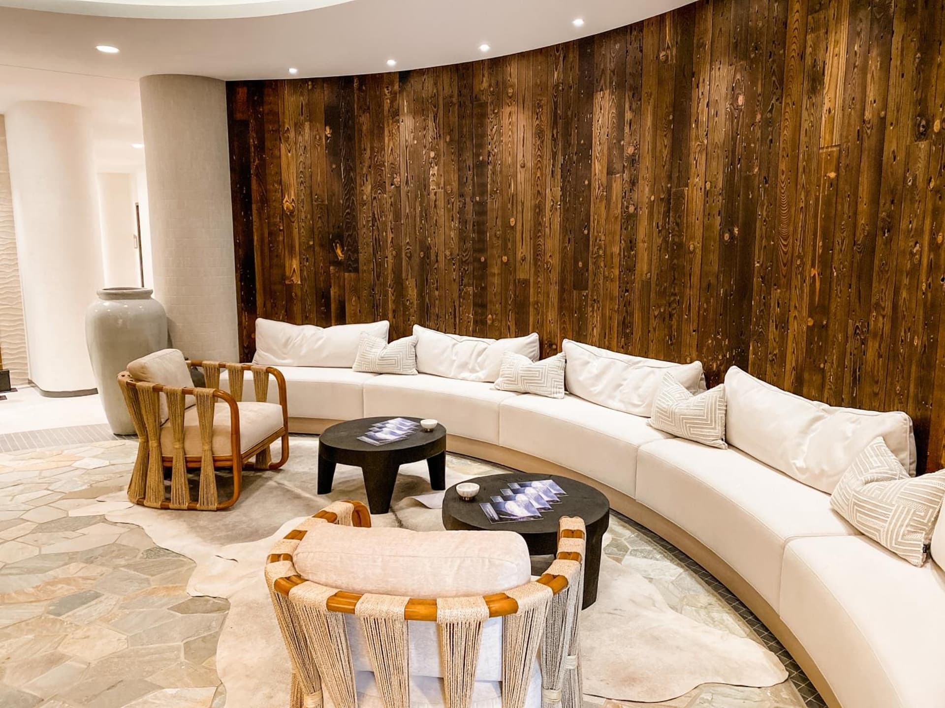 Omni Viking Lakes gallery photo in Eagan, MN — image 48