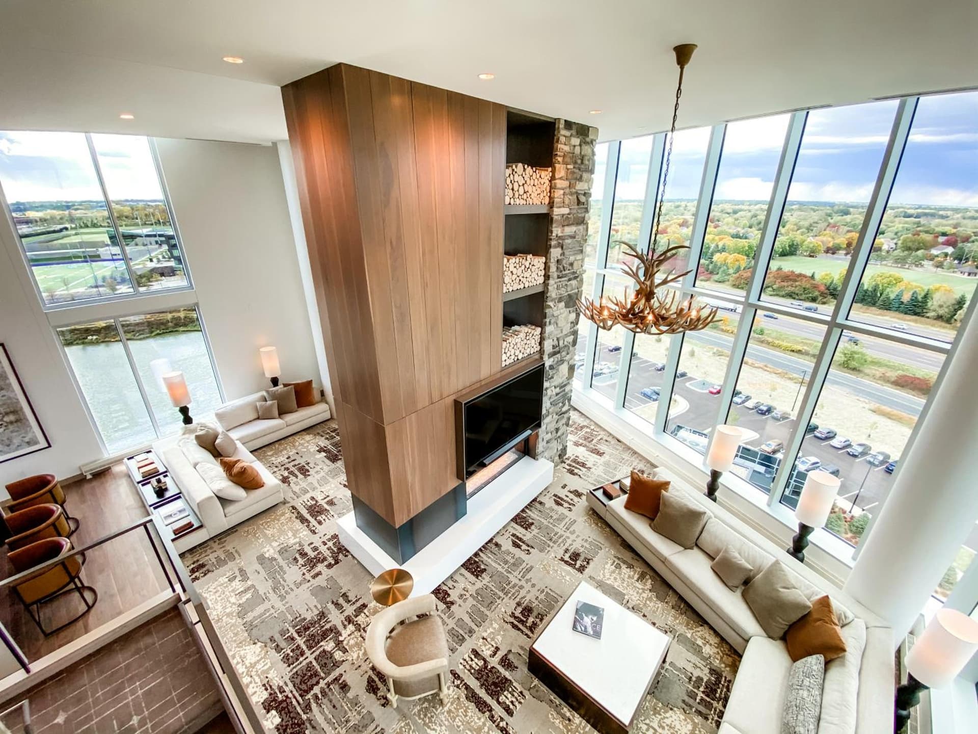 Omni Viking Lakes gallery photo in Eagan, MN — image 6
