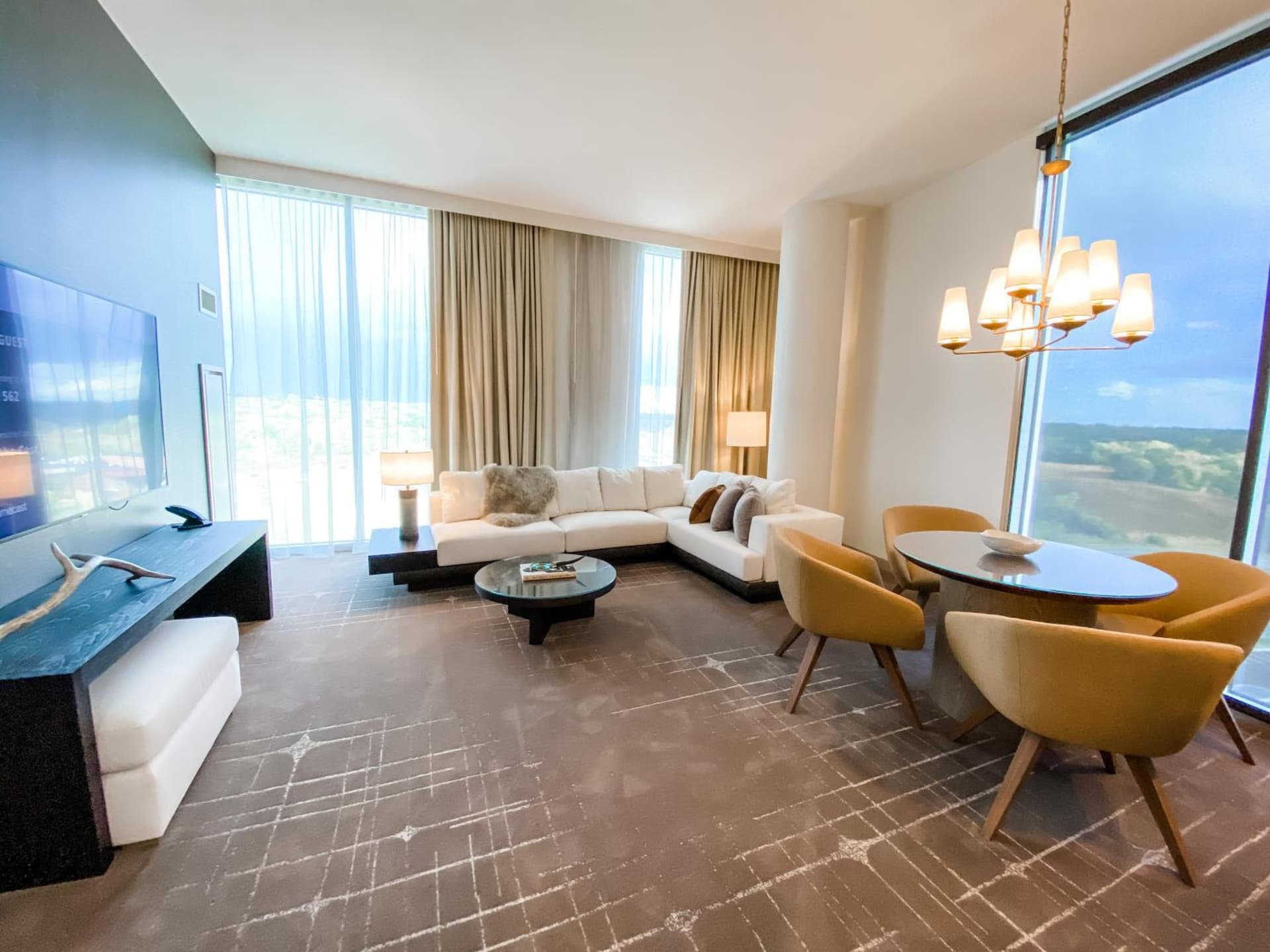 Omni Viking Lakes gallery photo in Eagan, MN — image 12