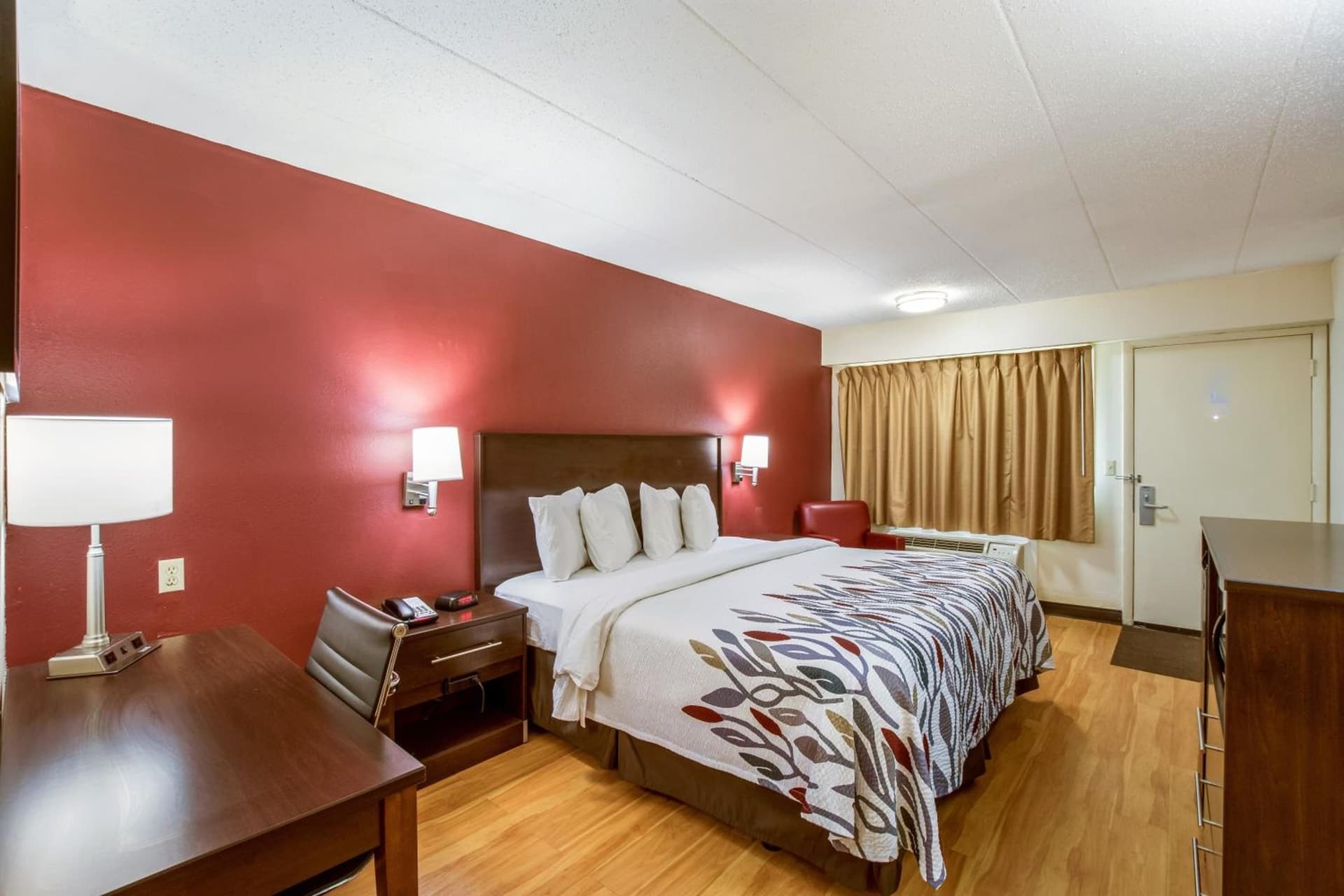 Red Roof Inn Saginaw – Frankenmuth gallery photo in Saginaw, MI — image 26