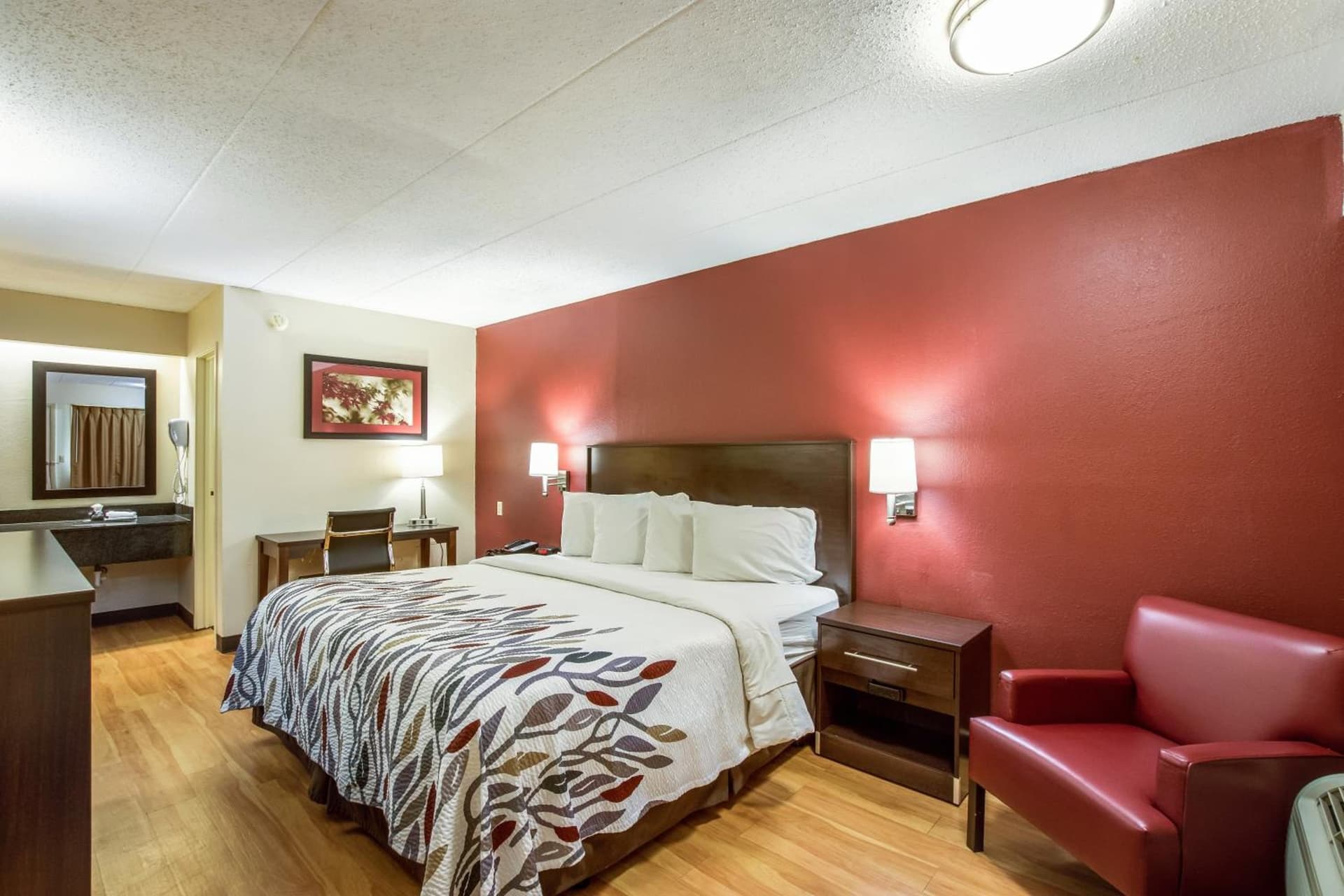 Red Roof Inn Saginaw – Frankenmuth gallery photo in Saginaw, MI — image 9