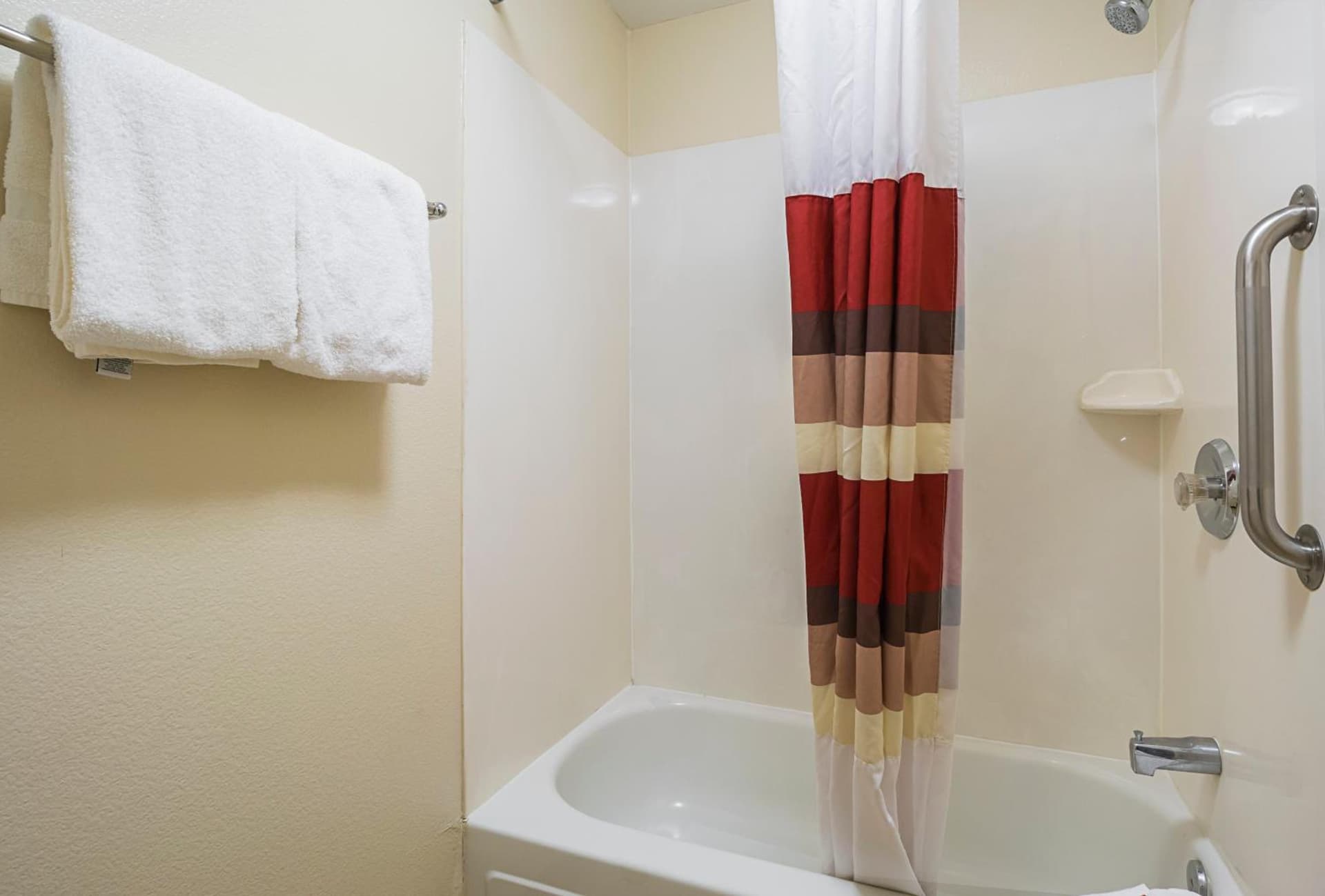 Red Roof Inn PLUS + Phoenix West gallery photo in Phoenix, AZ — image 24