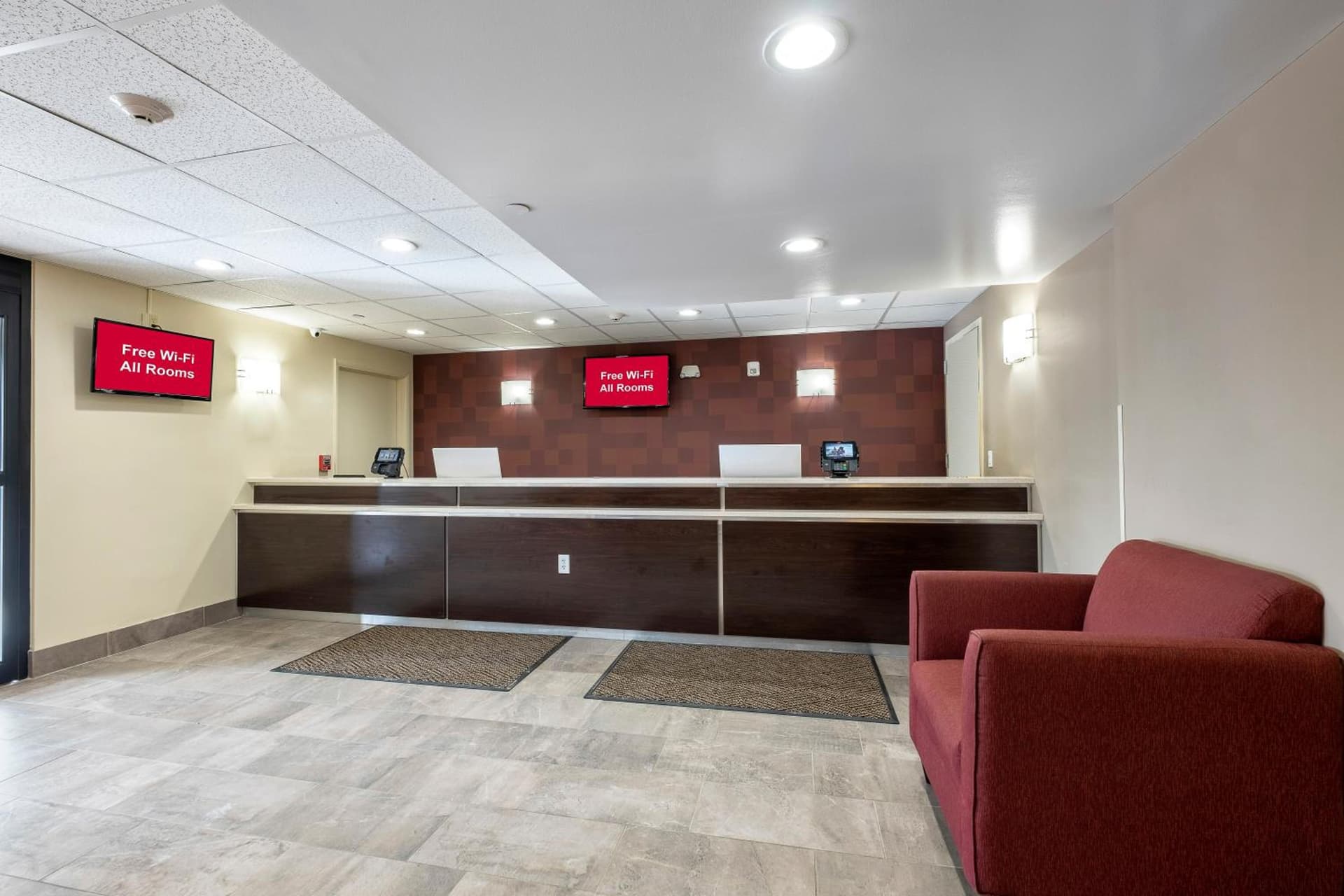 Red Roof Inn PLUS+ Tuscaloosa - University gallery photo in Tuscaloosa, AL — image 20