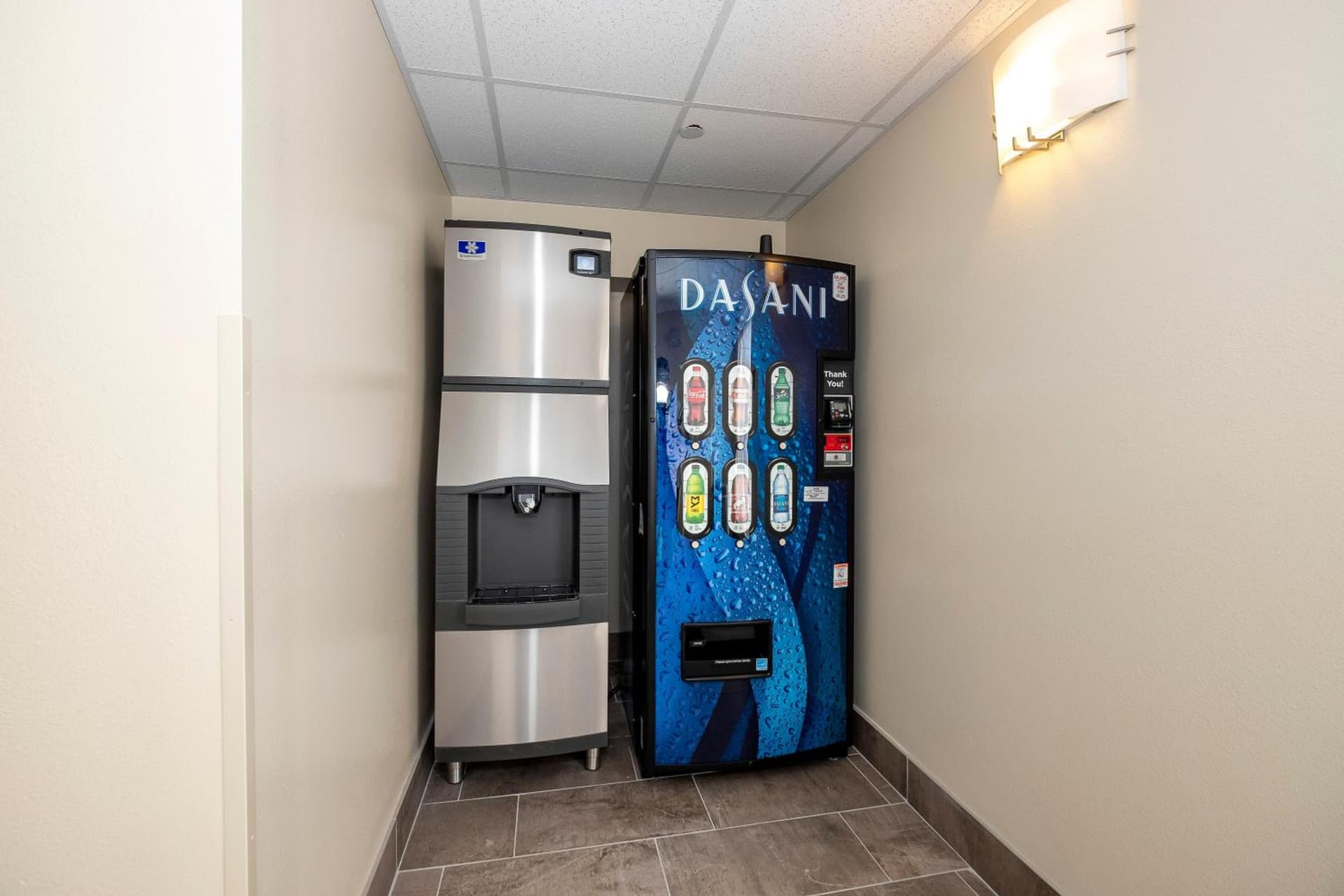 Red Roof Inn PLUS+ Tuscaloosa - University gallery photo in Tuscaloosa, AL — image 26