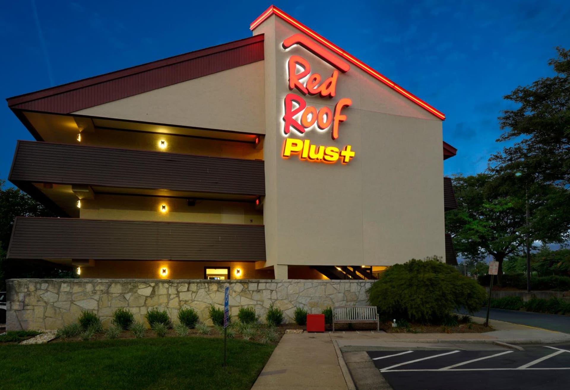 Red Roof Inn PLUS+ Washington DC - Manassas property views in Manassas, VA — gallery photo 3