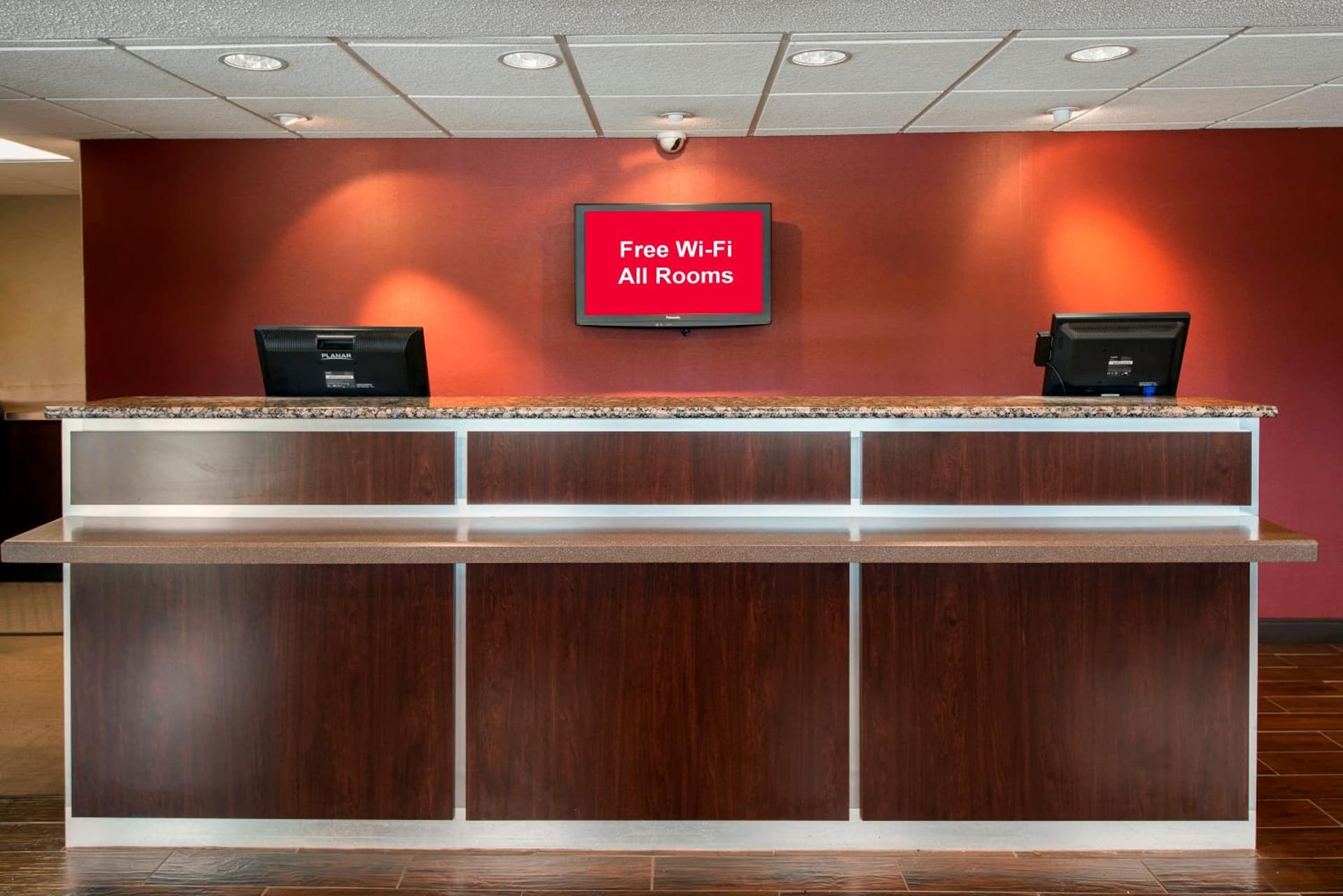 Red Roof Inn PLUS+ Chicago - Naperville gallery photo in Naperville, IL — image 11