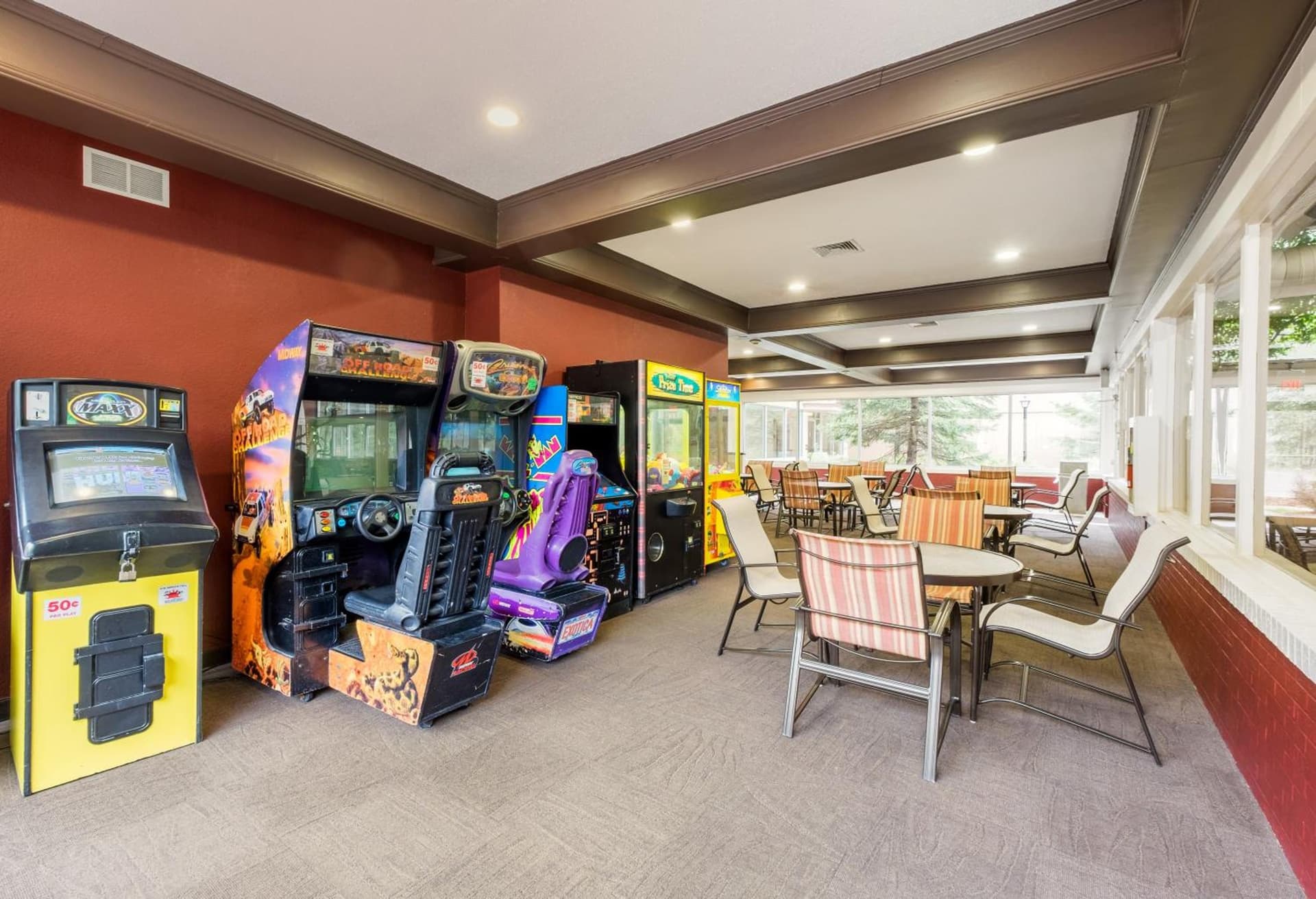 Red Roof Inn PLUS+ South Deerfield - Amherst gallery photo in South Deerfield, MA — image 5