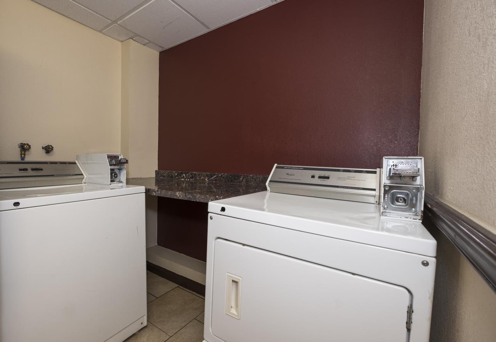Red Roof Inn PLUS+ Poughkeepsie gallery photo in Poughkeepsie, NY — image 14