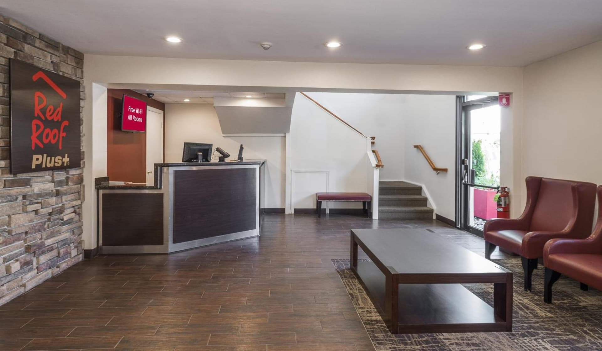 Red Roof Inn PLUS+ Poughkeepsie gallery photo in Poughkeepsie, NY — image 23