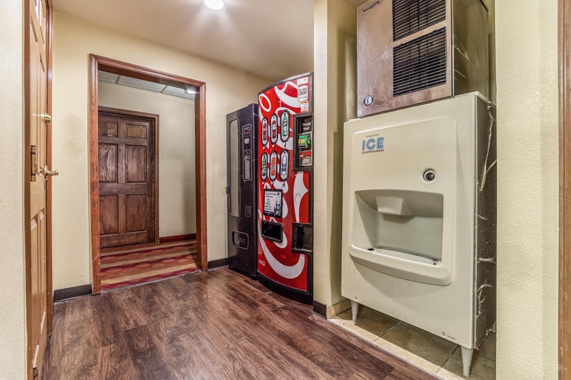 MainStay Suites Columbia Harbison interior in Columbia, SC — gallery photo 2