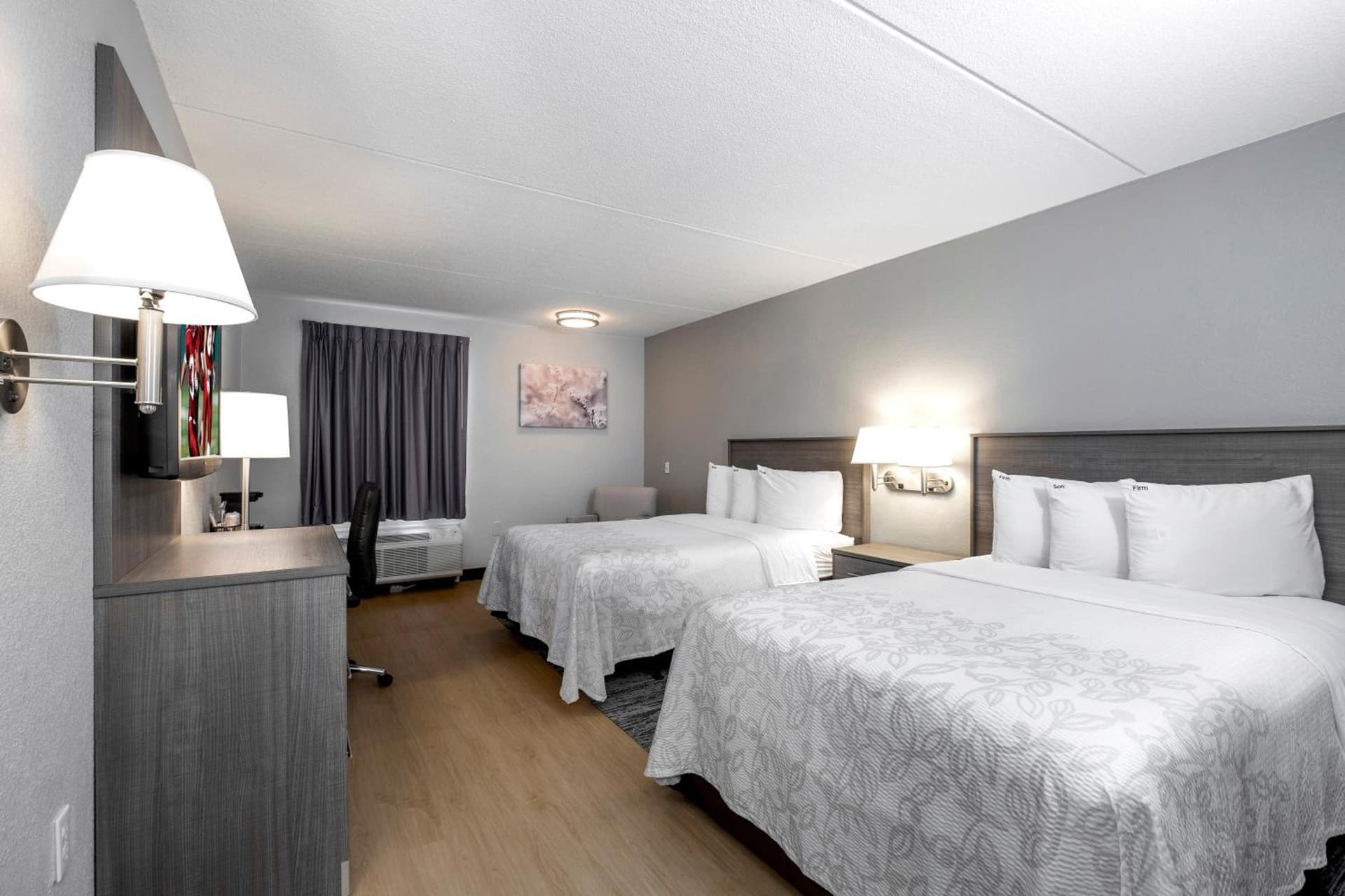 Red Roof Inn PLUS Boston - Mansfield - Foxboro gallery photo in Mansfield, MA — image 36