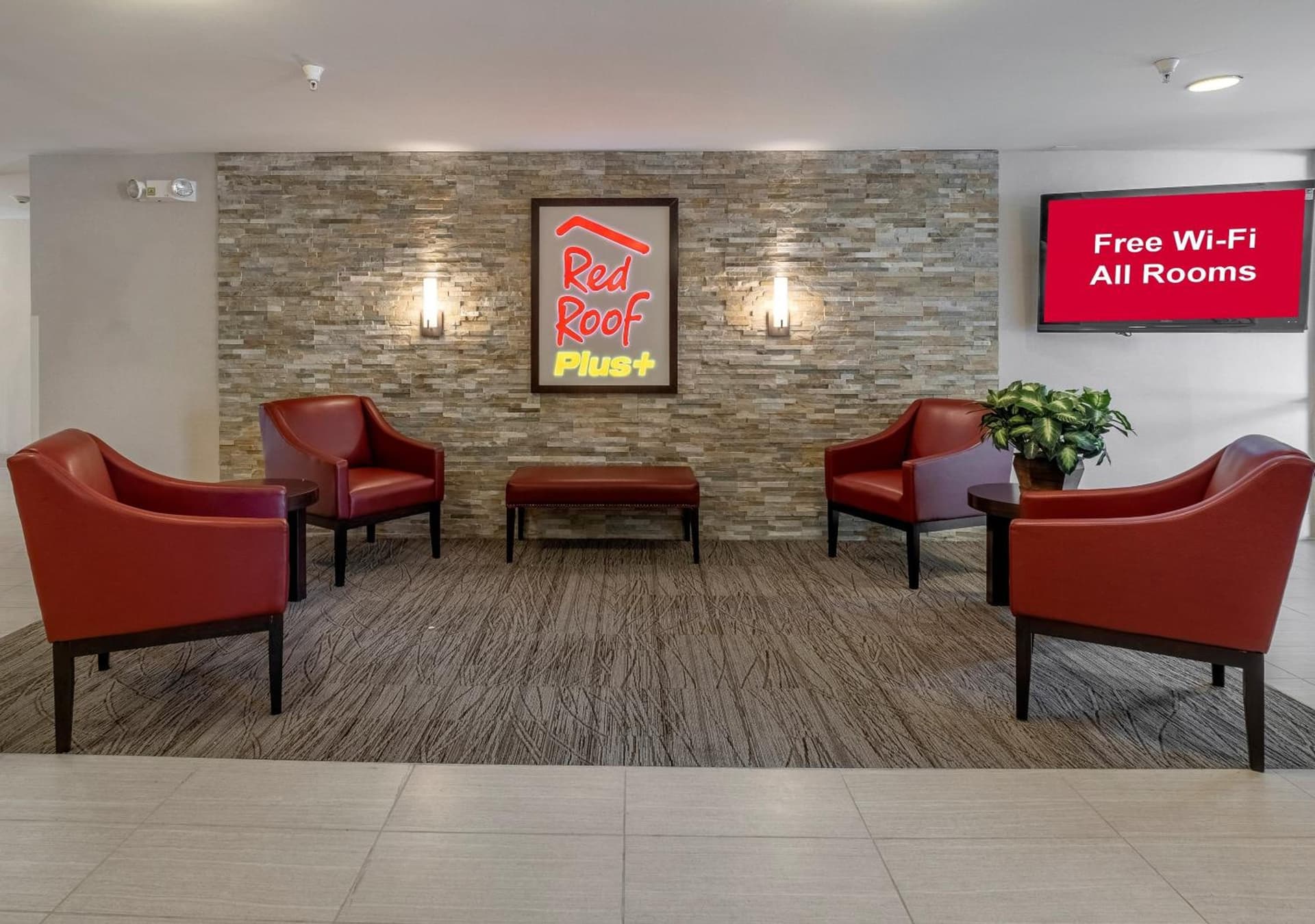 Red Roof Inn PLUS Boston - Mansfield - Foxboro gallery photo in Mansfield, MA — image 5
